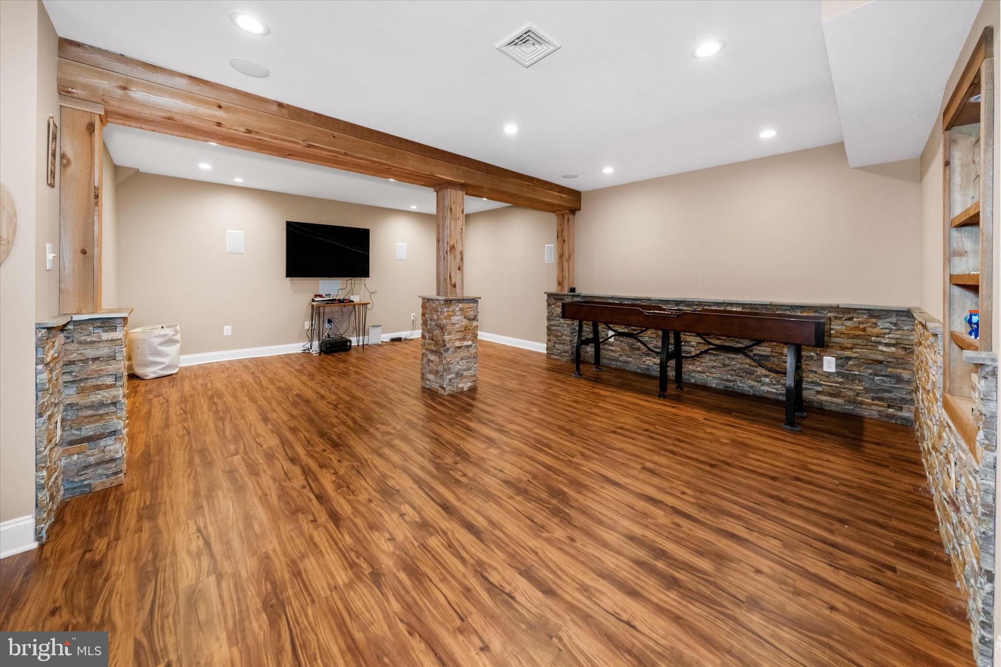 ARDMOOR - Residential