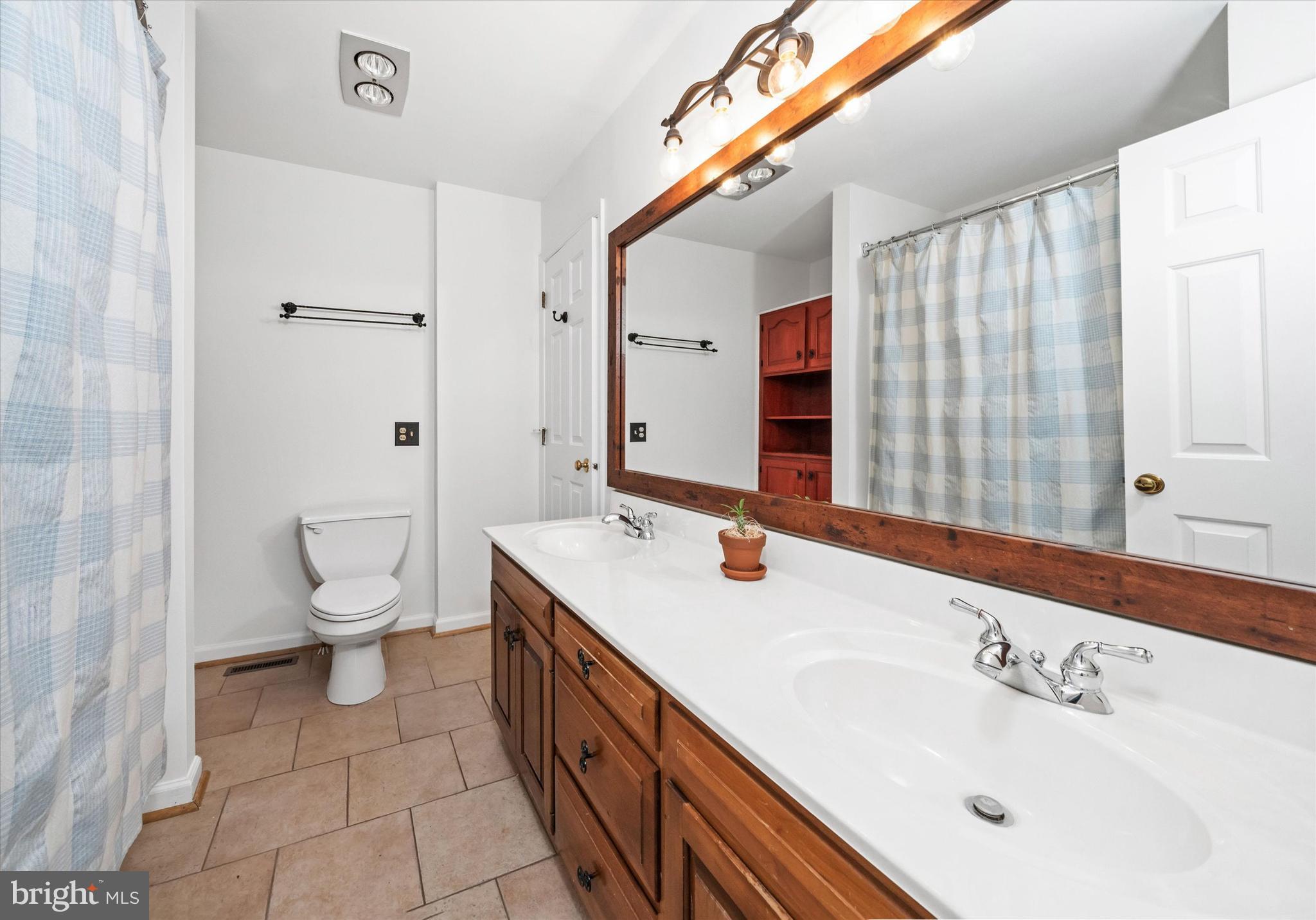 ARDMOOR - Residential