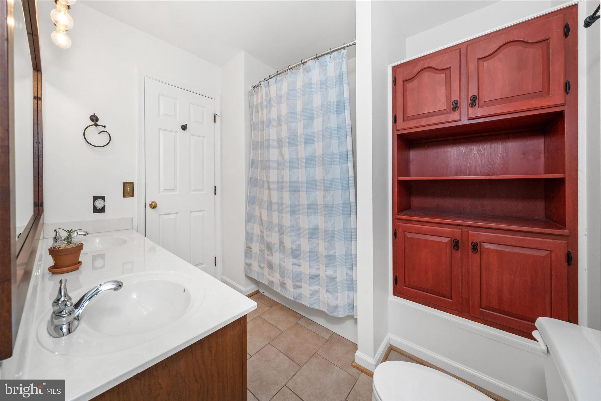 ARDMOOR - Residential