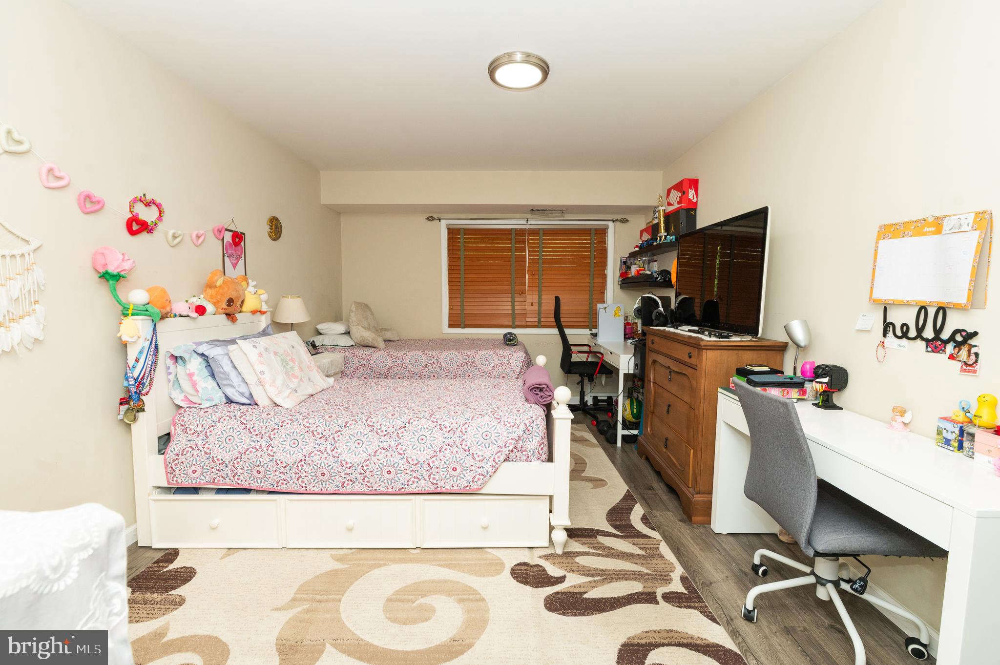 PARK TERRACE - Residential Lease