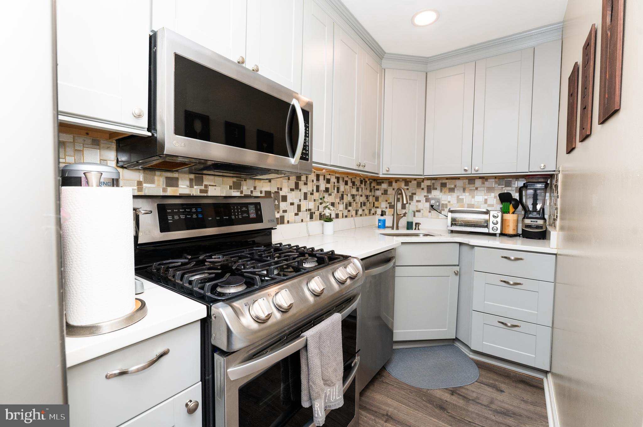 PARK TERRACE - Residential Lease