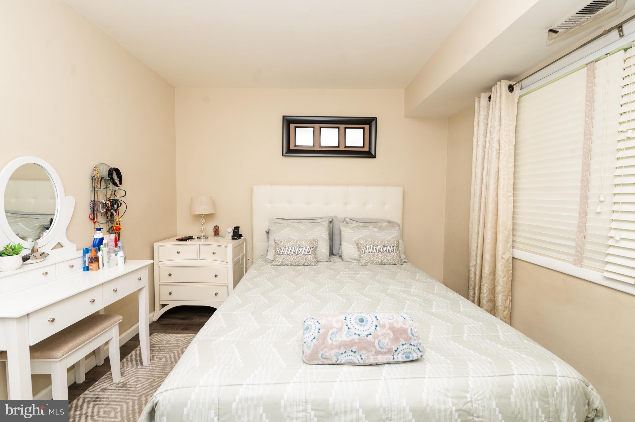 PARK TERRACE - Residential Lease