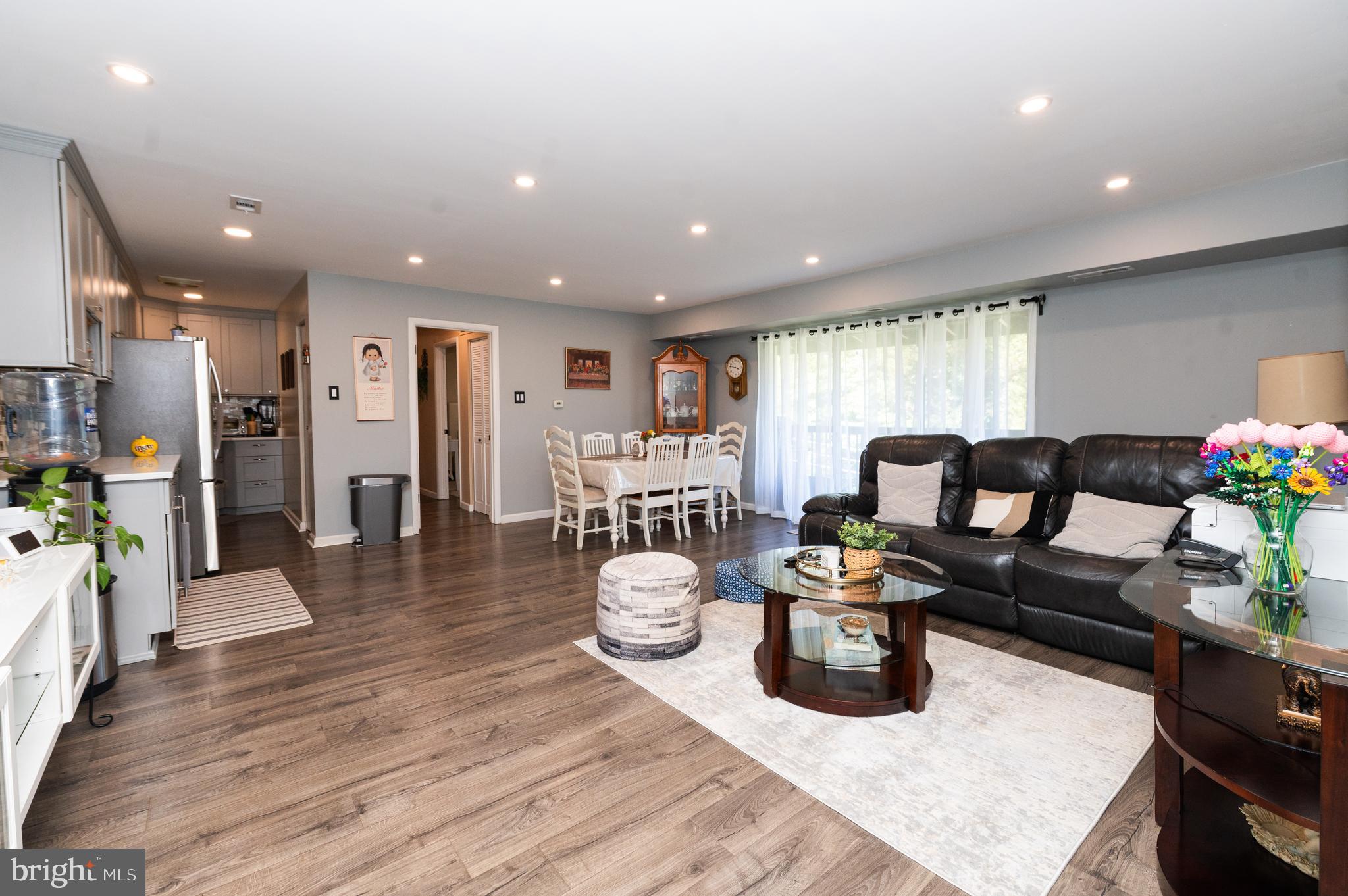 PARK TERRACE - Residential Lease