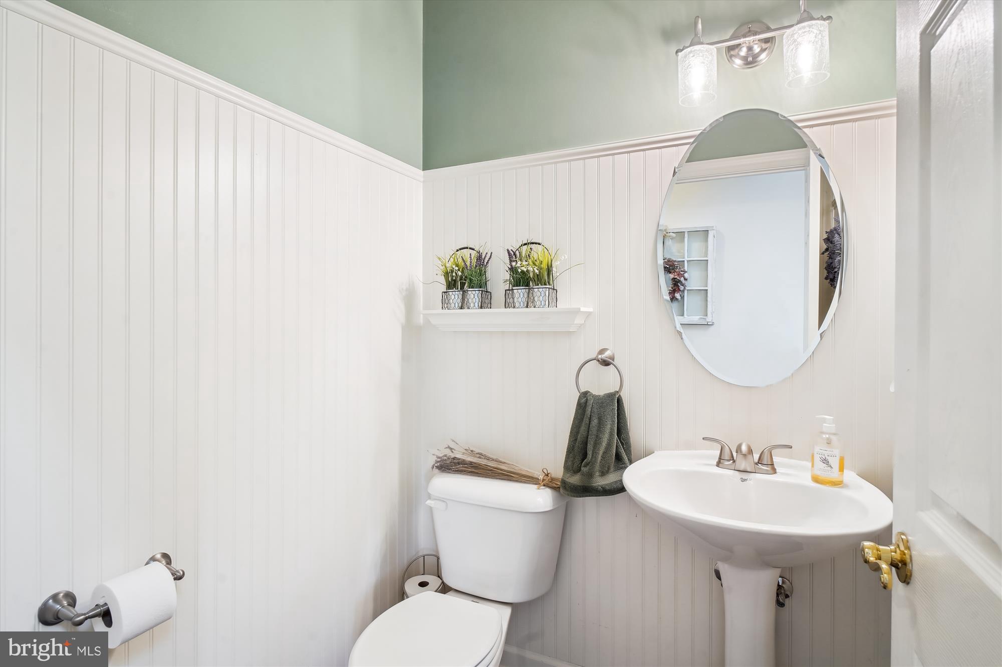 ELMWOOD FARM - Residential