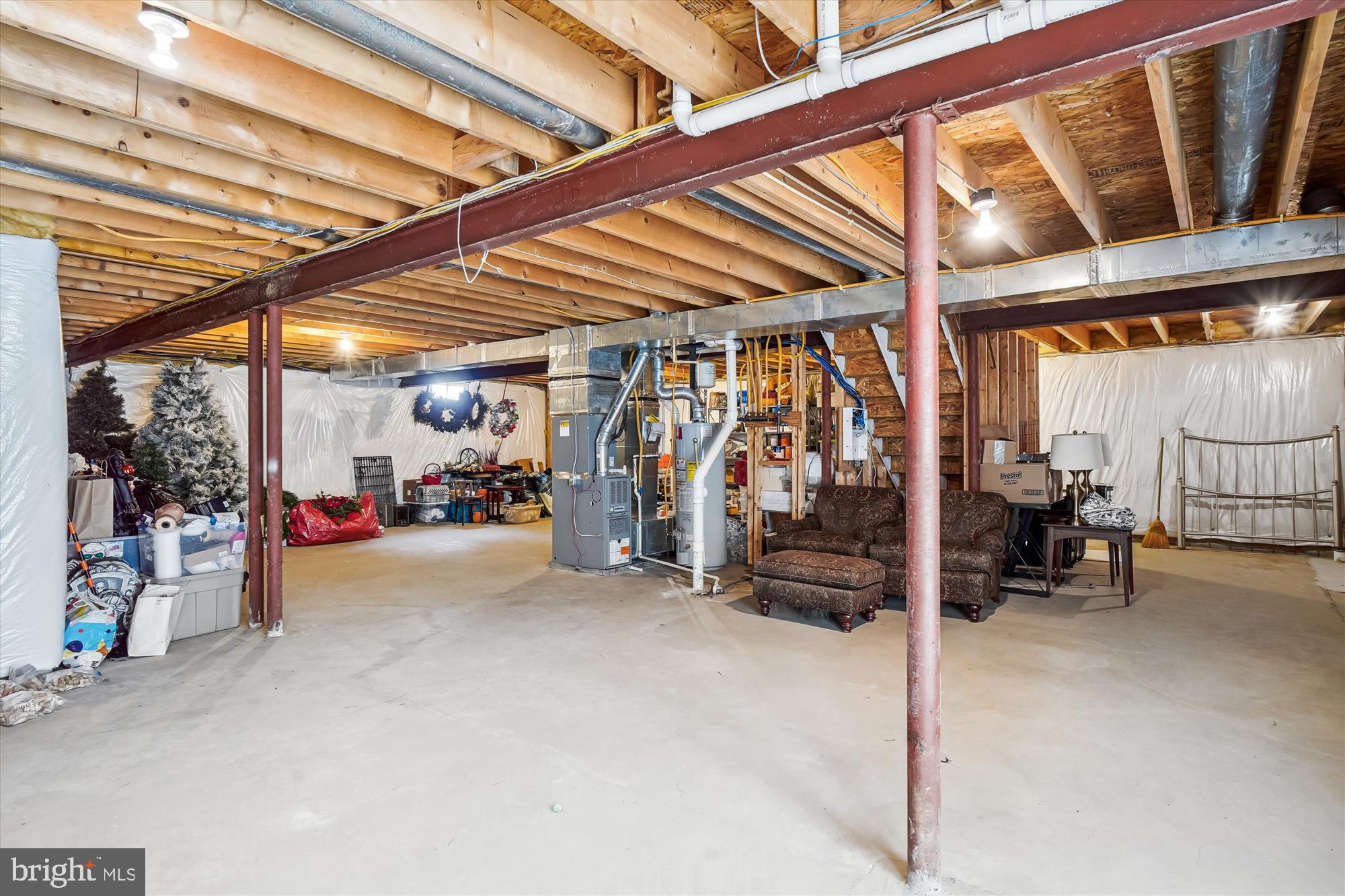 ELMWOOD FARM - Residential