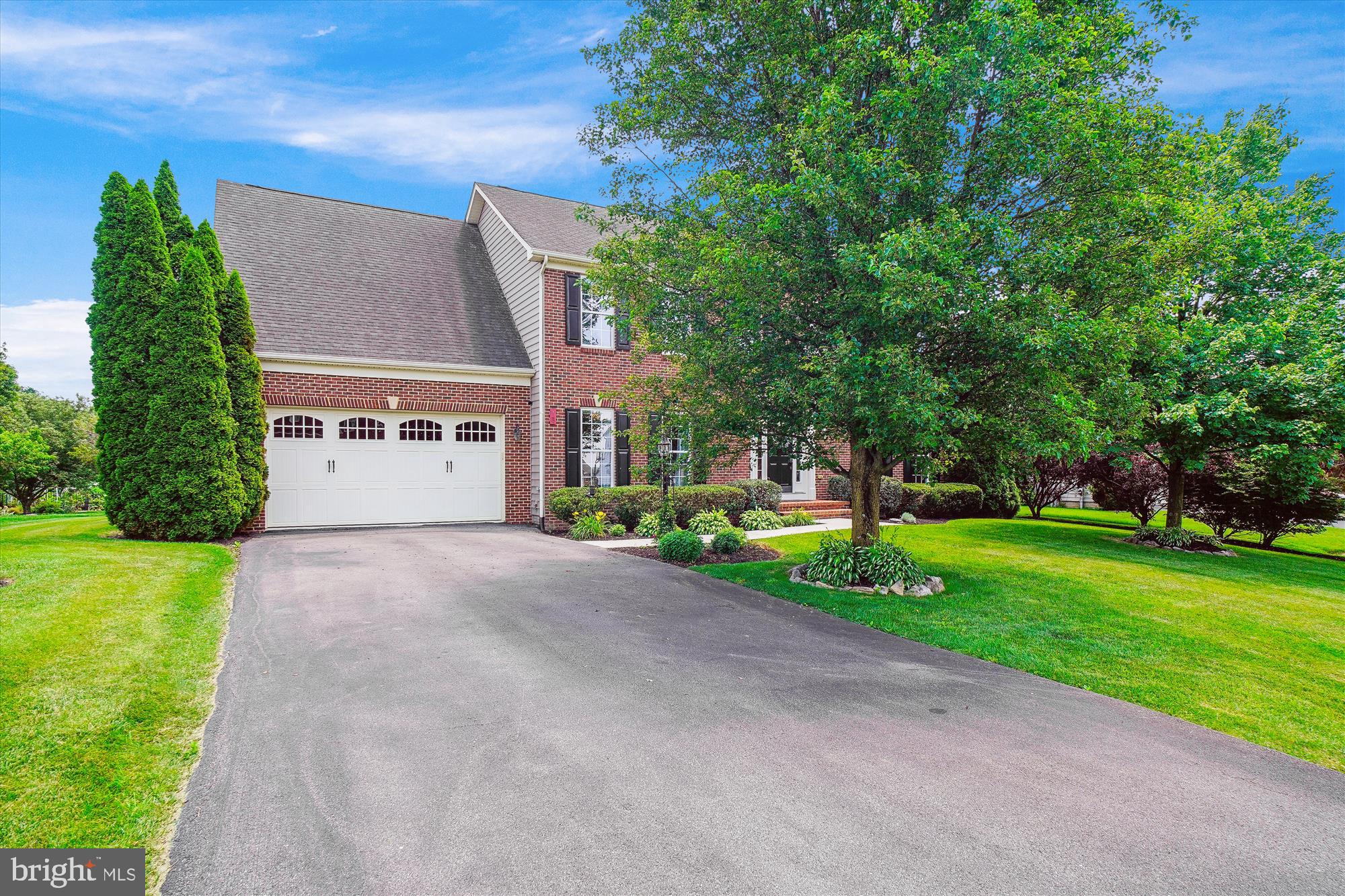 ELMWOOD FARM - Residential