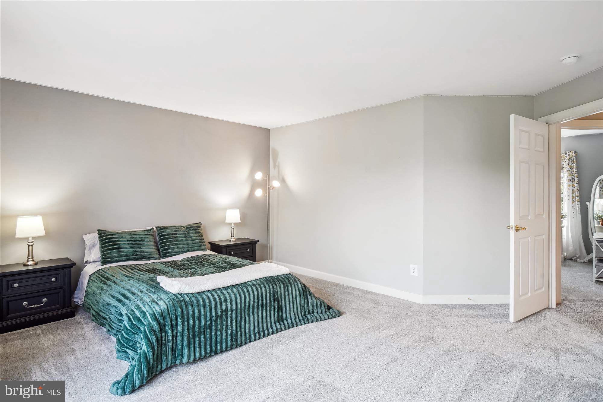 ELMWOOD FARM - Residential