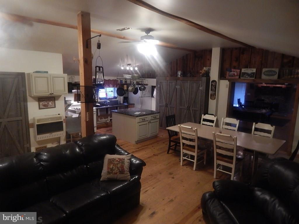 SNOW SHOE - Residential