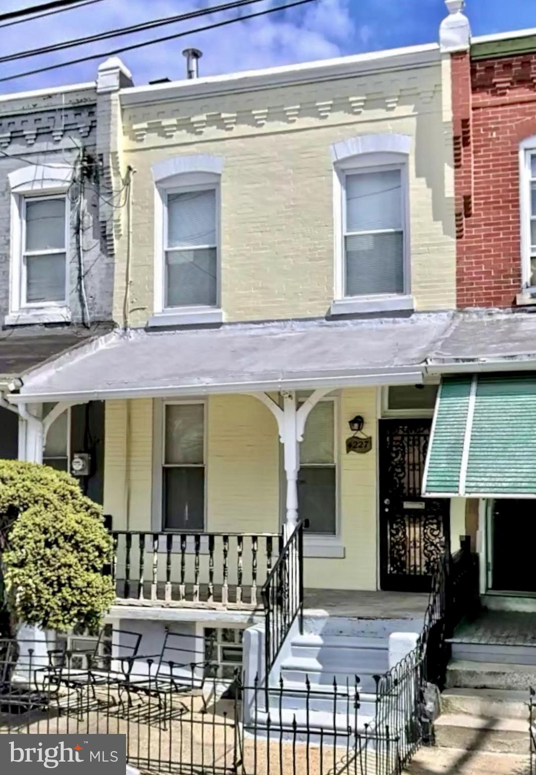 PHILADELPHIA (WEST) - Residential