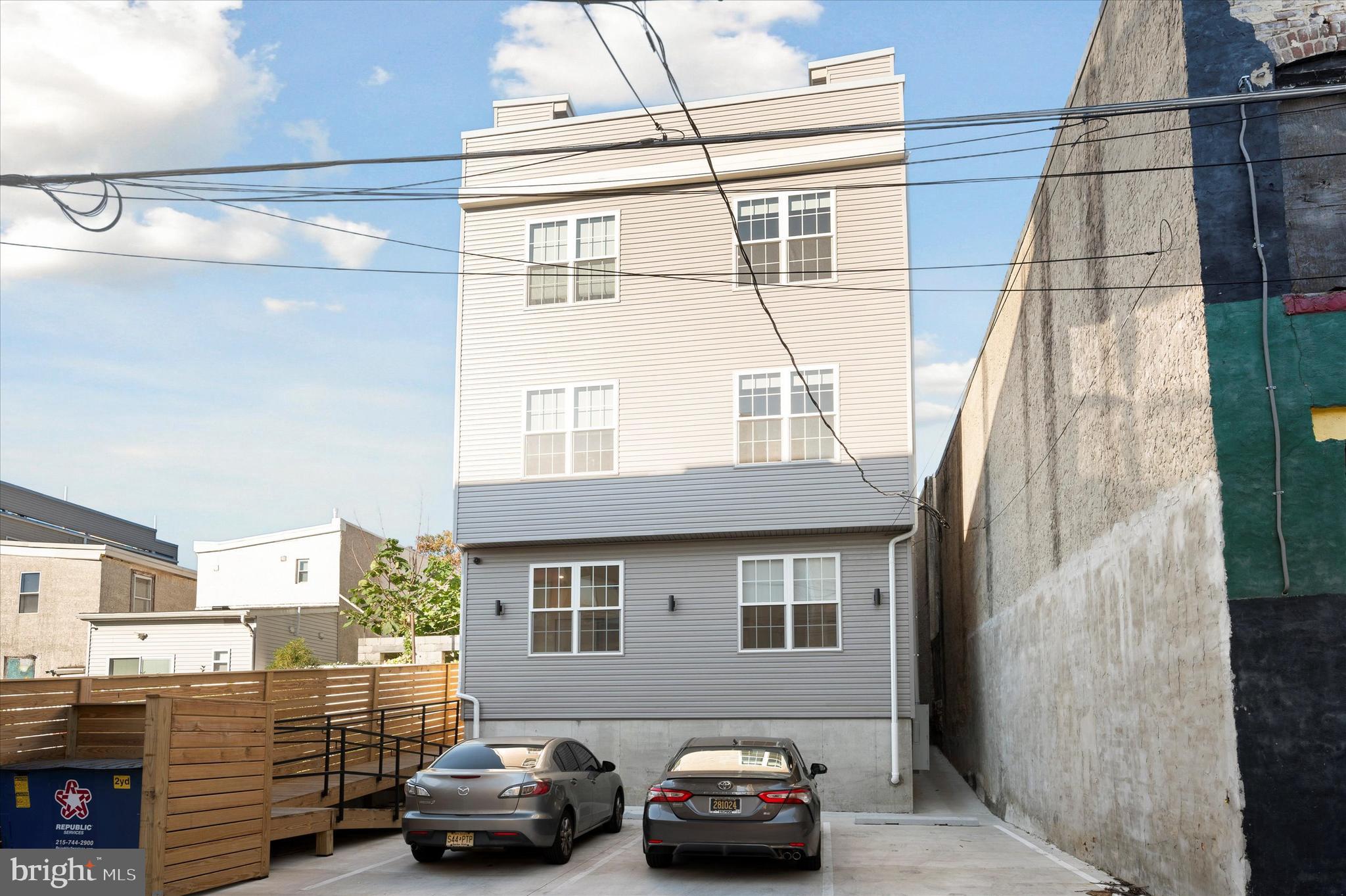 KENSINGTON - Residential Lease