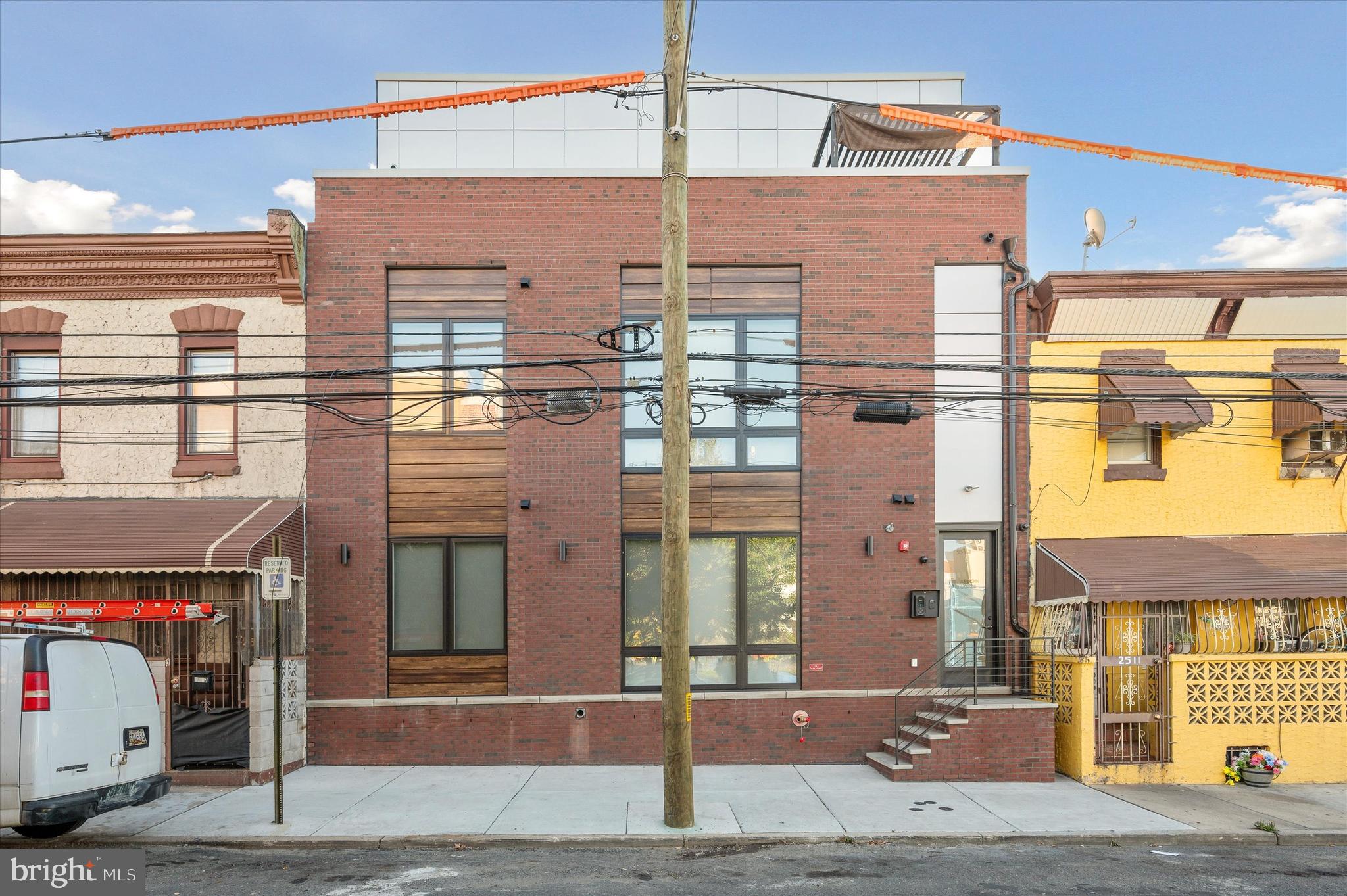 KENSINGTON - Residential Lease