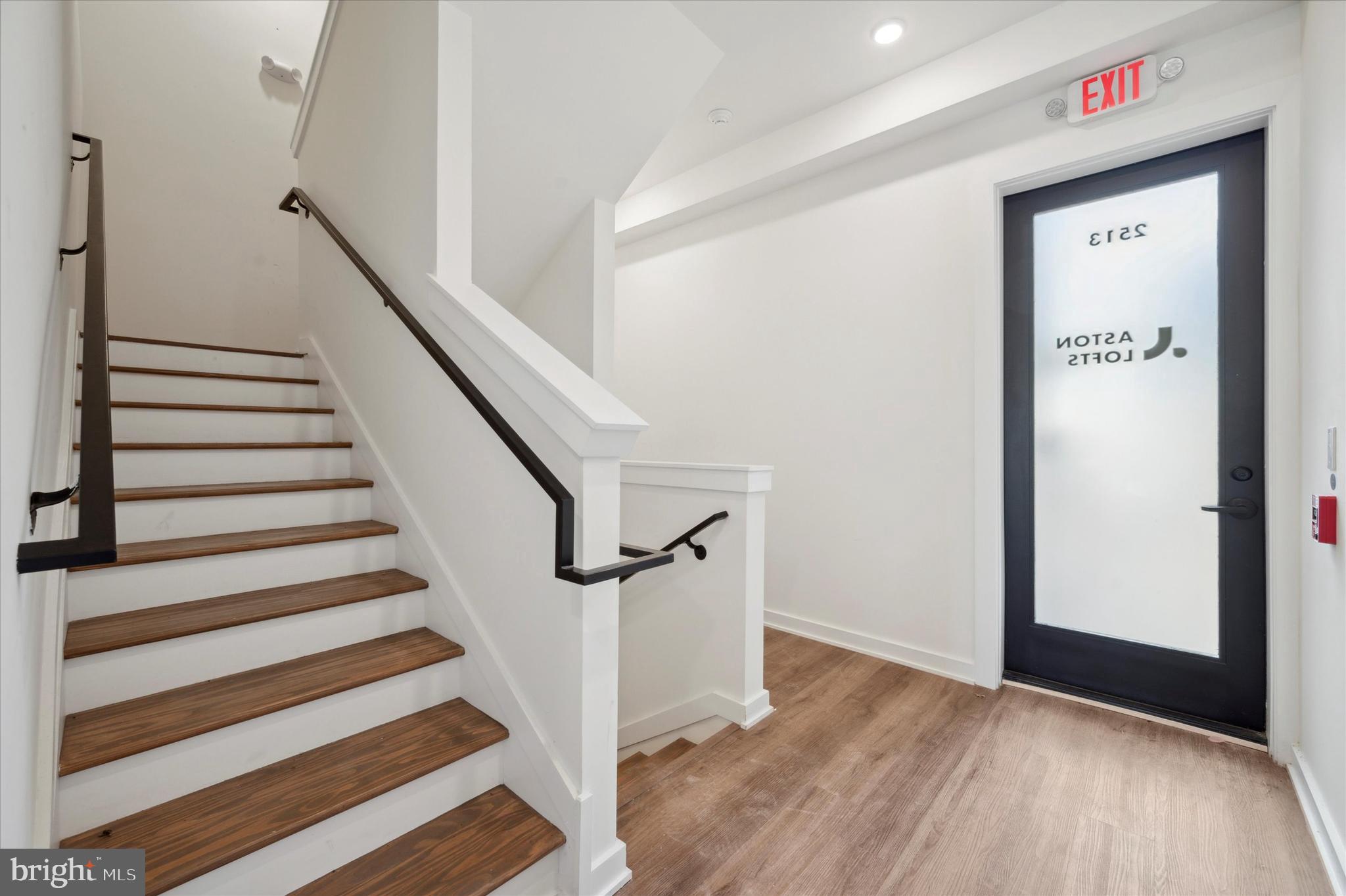 KENSINGTON - Residential Lease