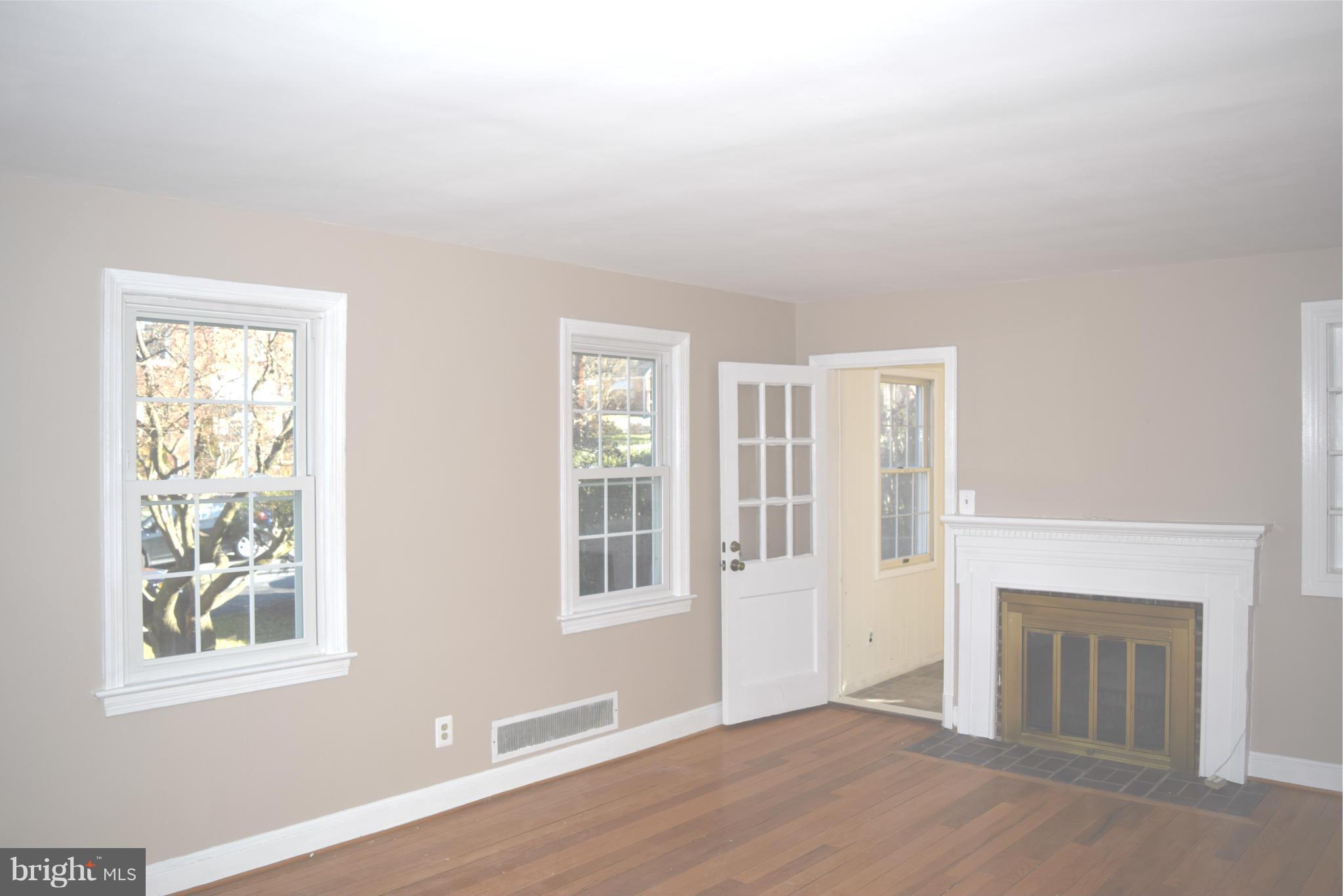 MCKENNEY HILLS - Residential Lease