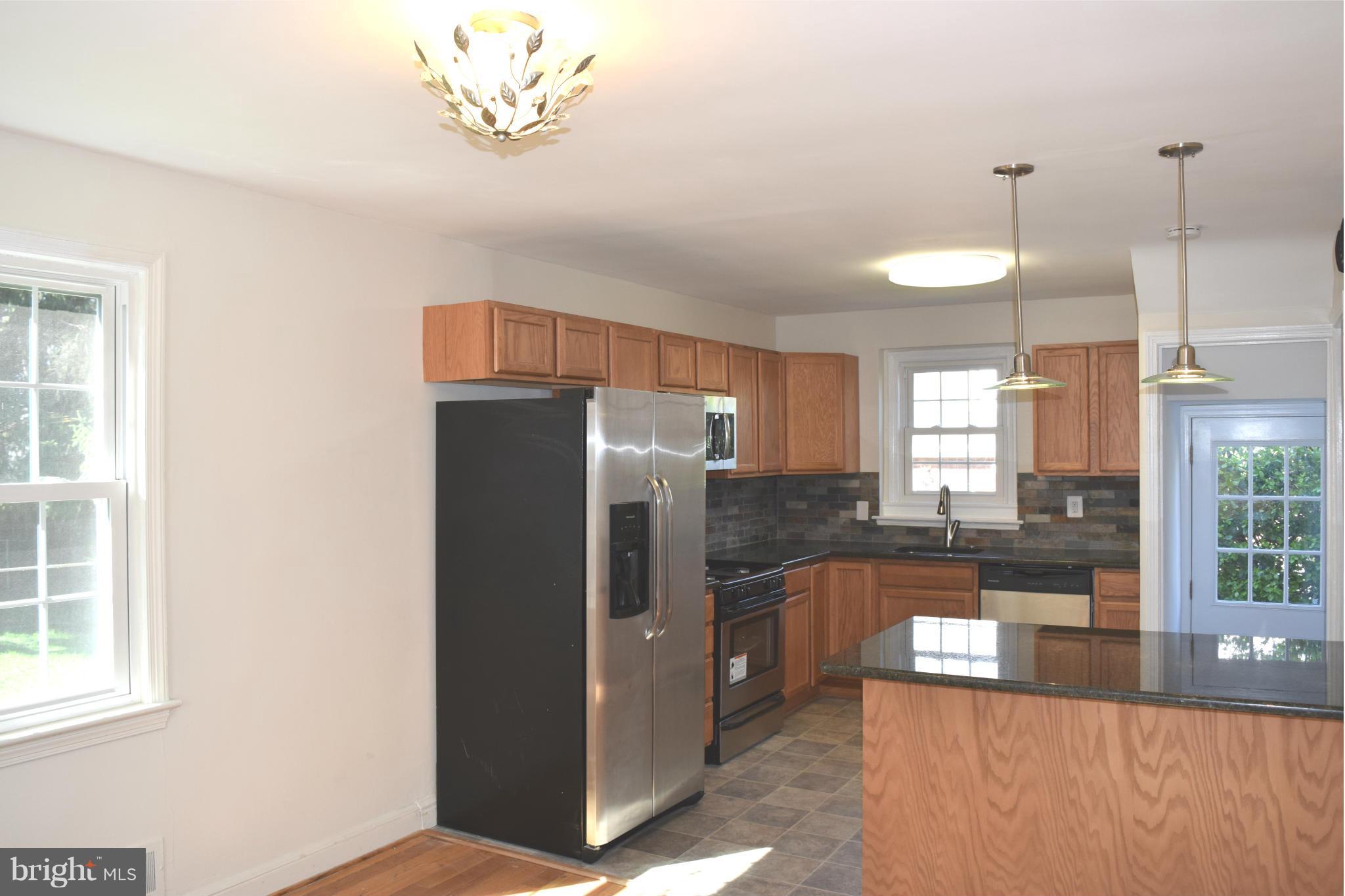 MCKENNEY HILLS - Residential Lease