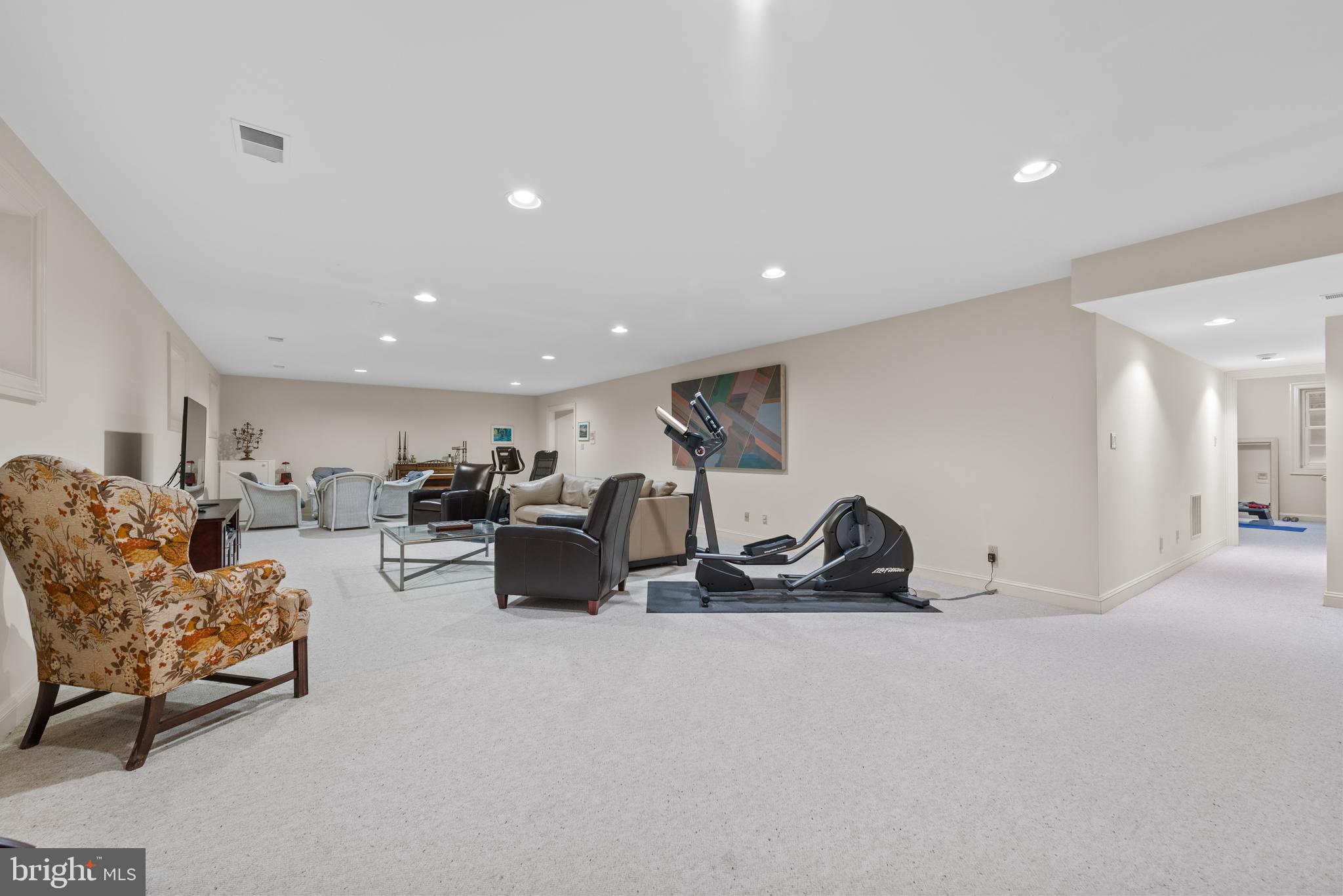 AVENEL - Residential