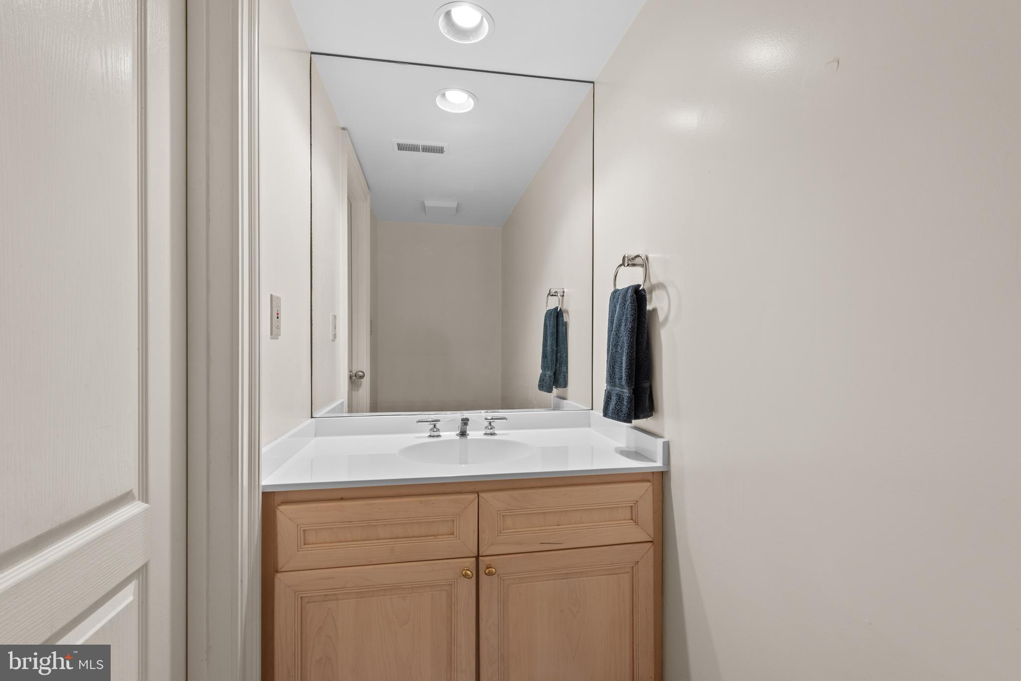 AVENEL - Residential