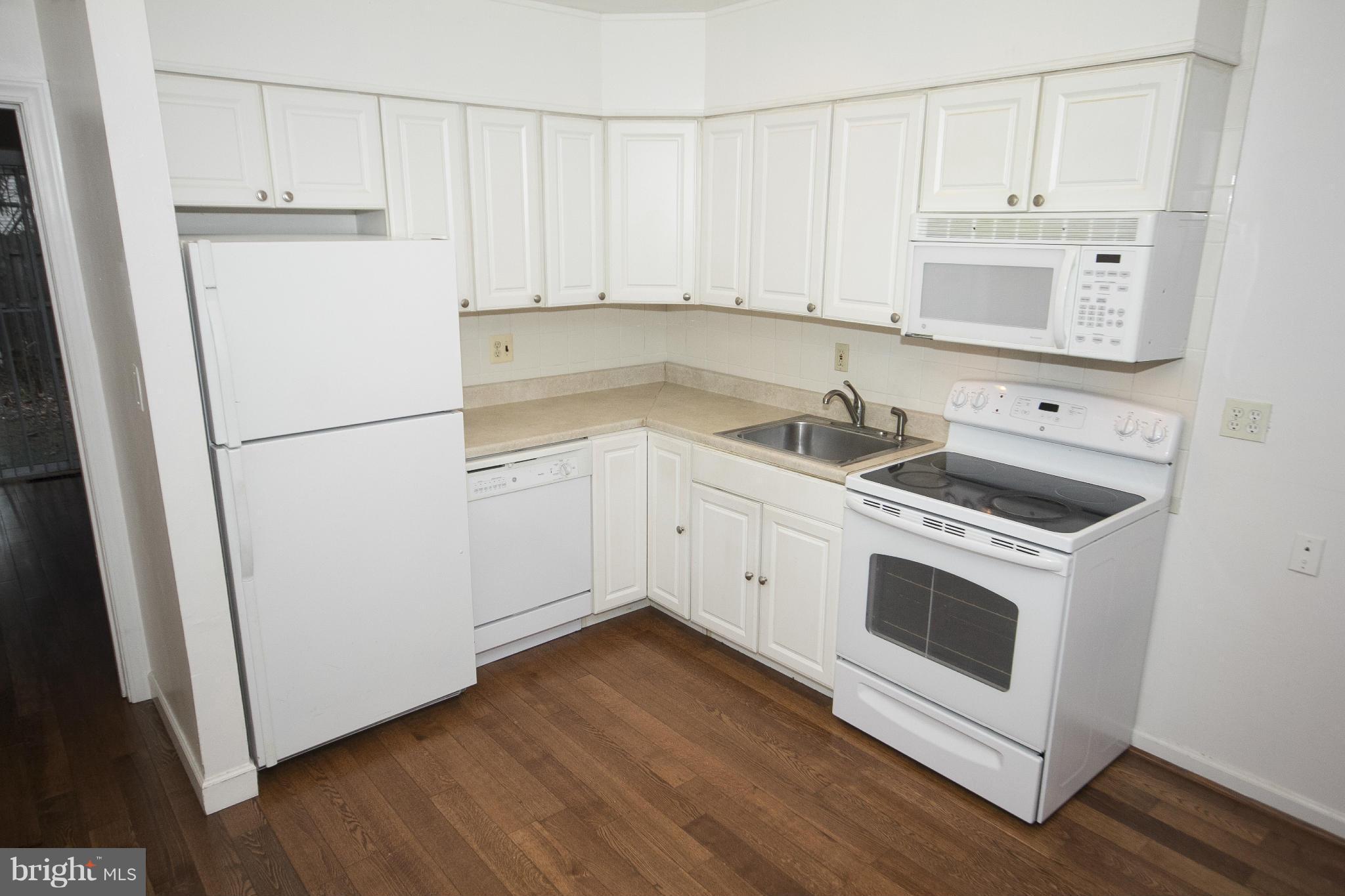 TOWSON GARDENS - Residential