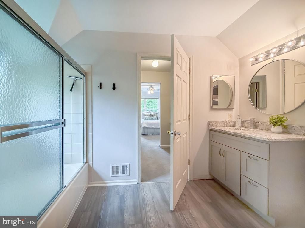 THE VILLAS AT REGE - Residential