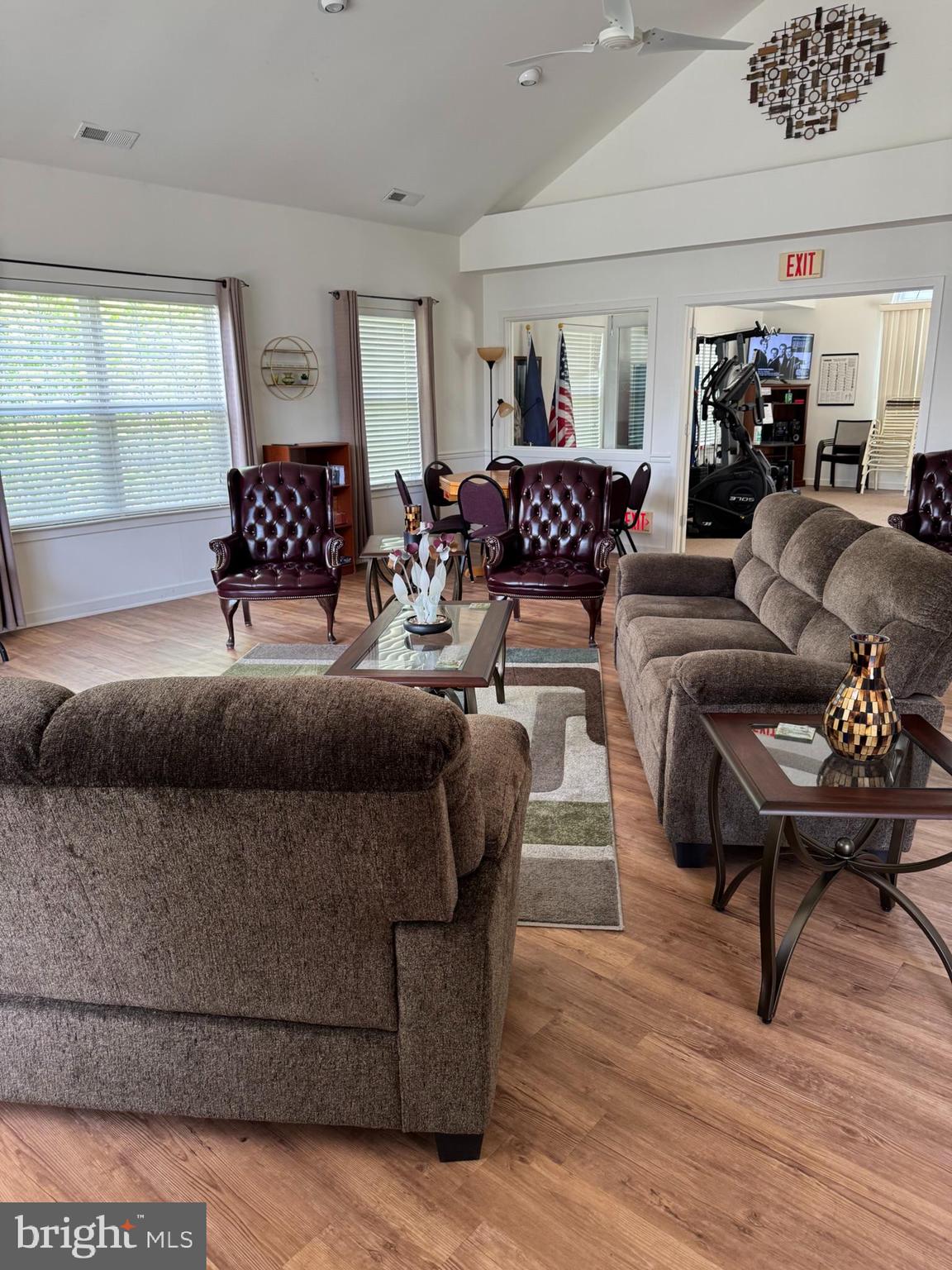 THE VILLAS AT REGE - Residential