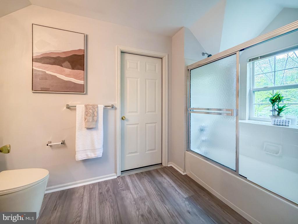 THE VILLAS AT REGE - Residential