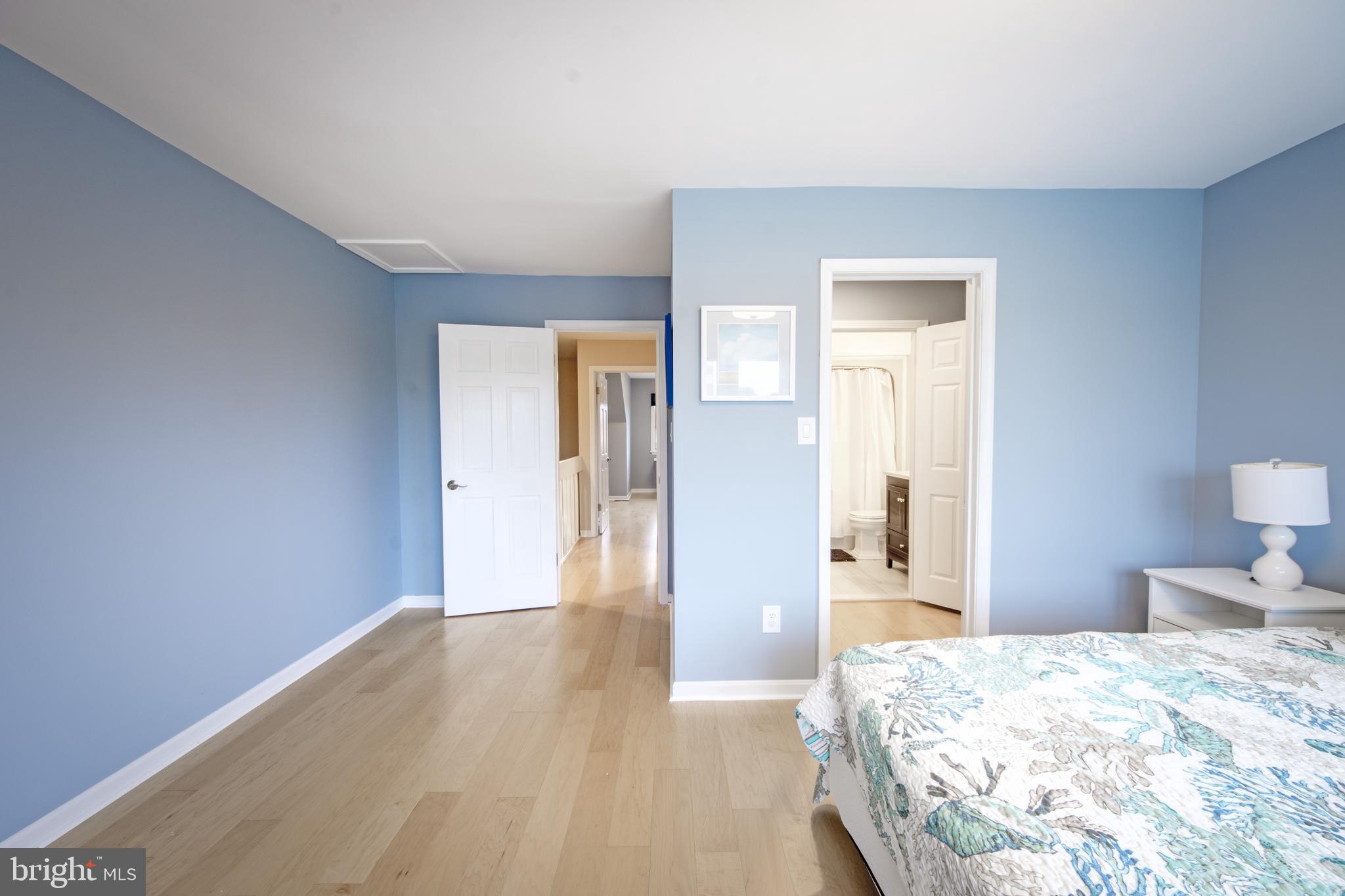 QUEENS LANDING - Residential