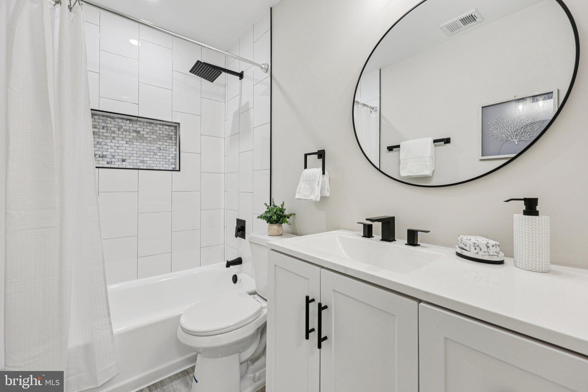 SUGARLAND RUN - Residential