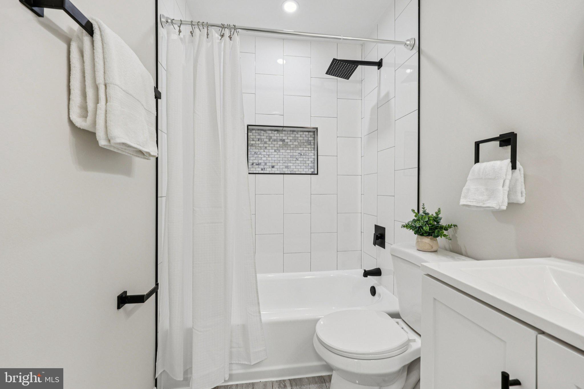 SUGARLAND RUN - Residential