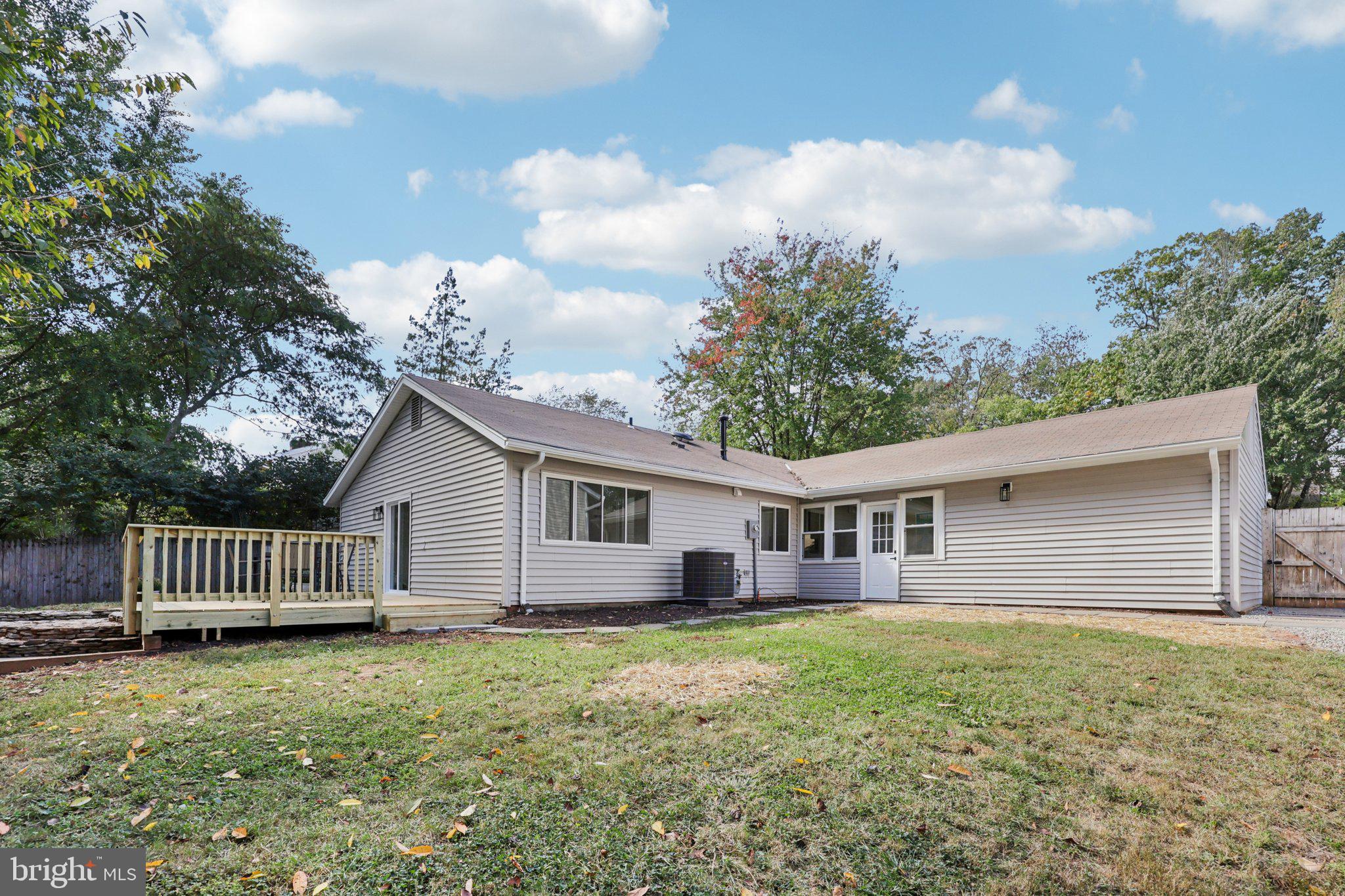 SUGARLAND RUN - Residential