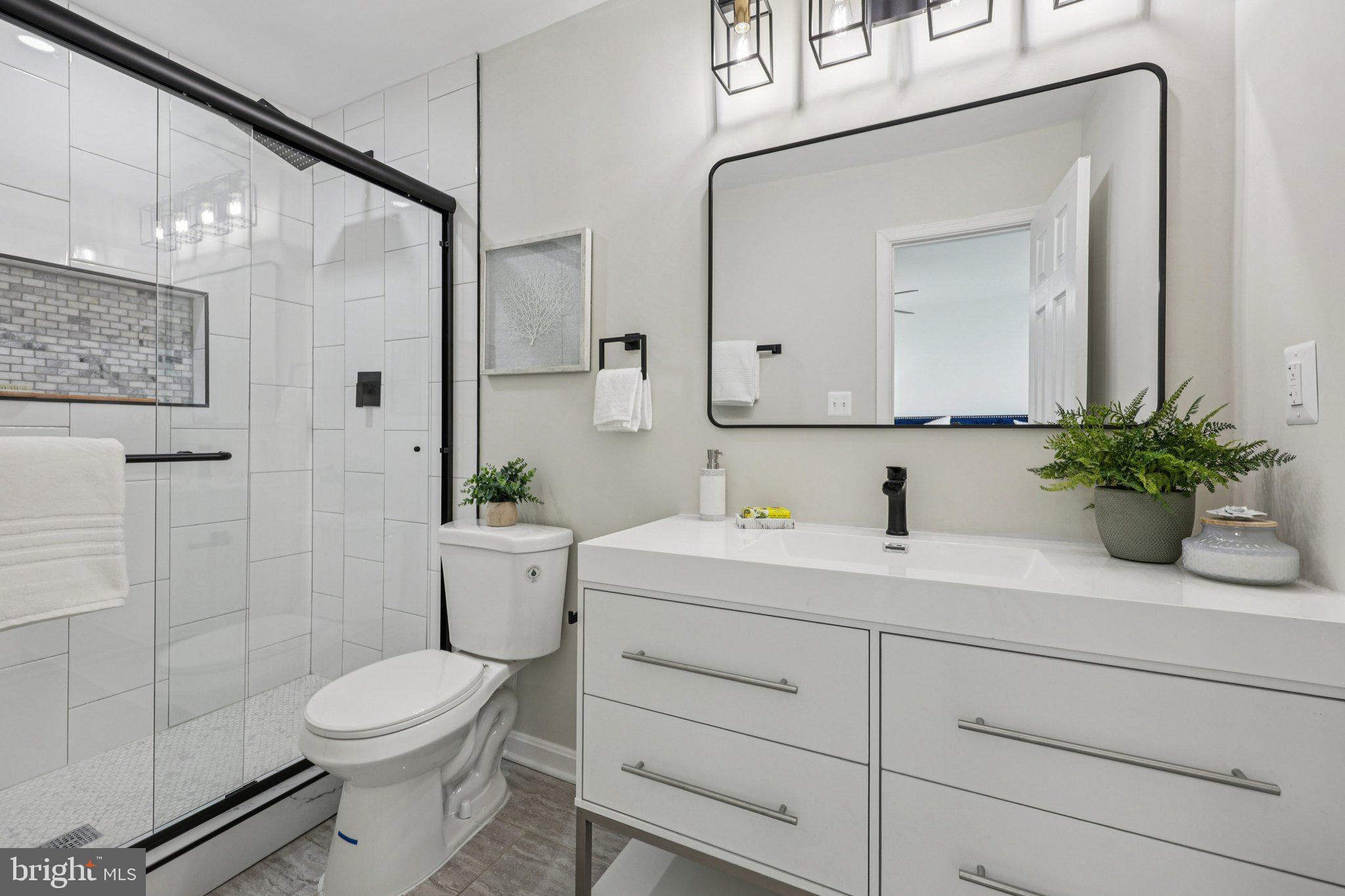 SUGARLAND RUN - Residential