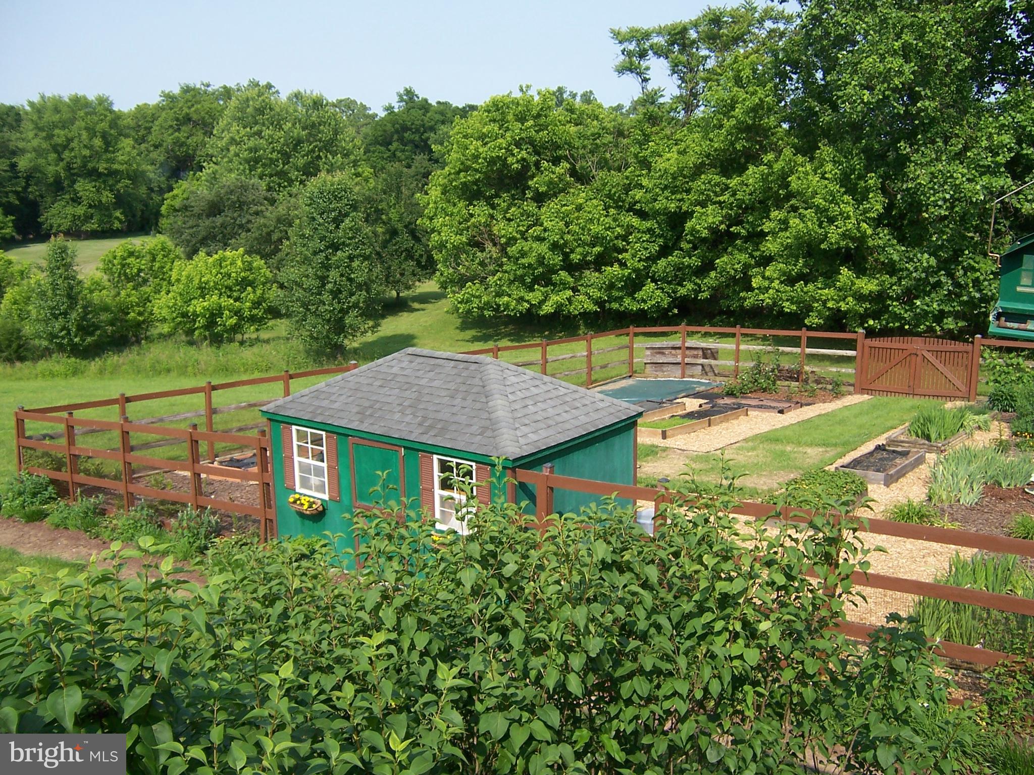 ORCHARD ON THE POTOMAC - Residential