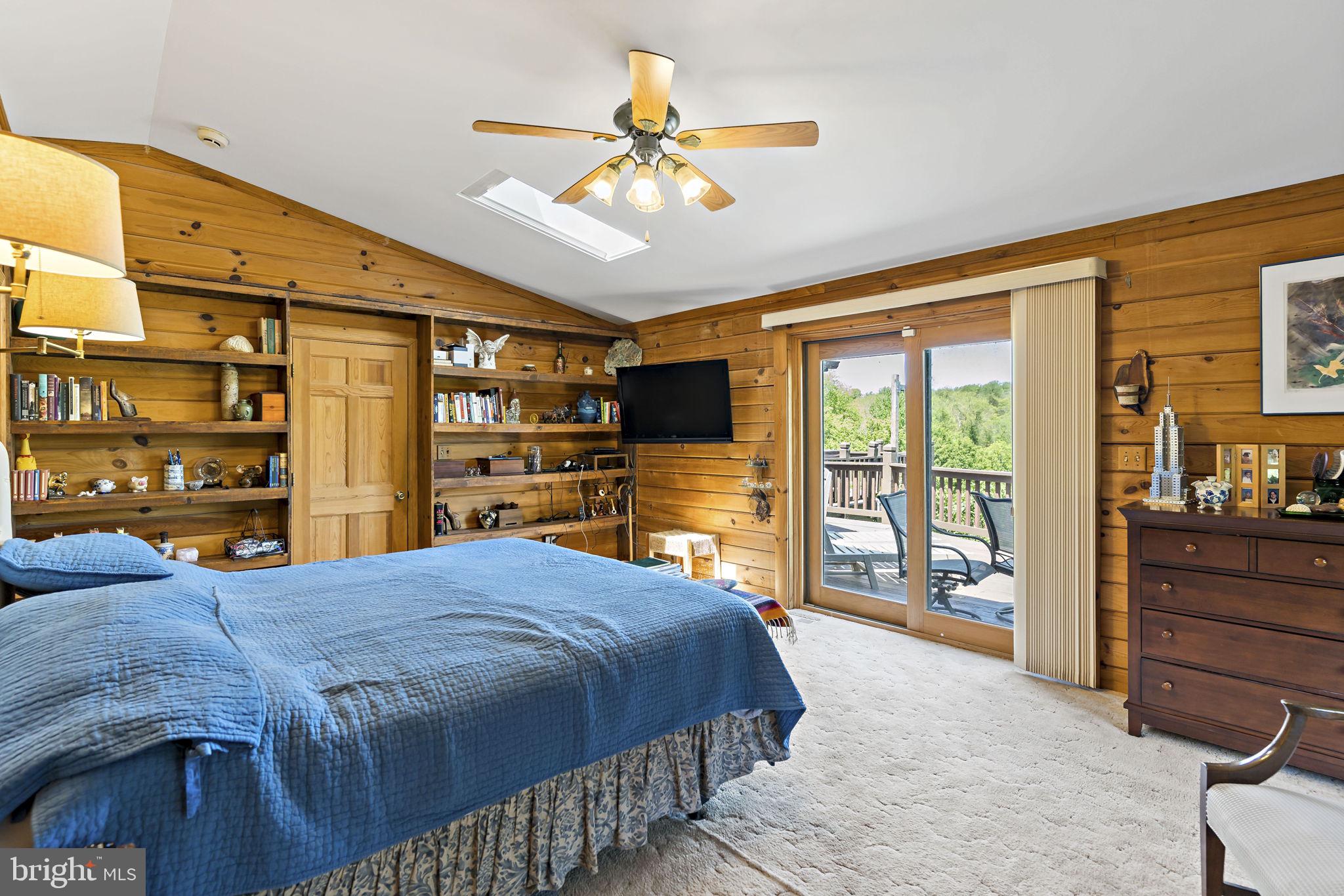 ORCHARD ON THE POTOMAC - Residential