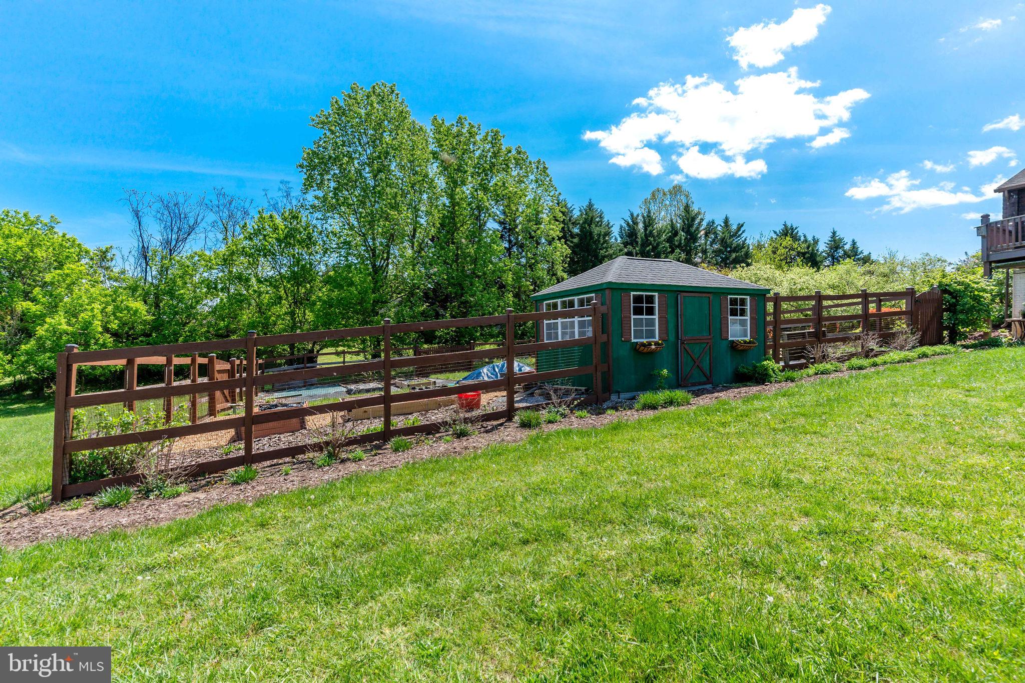 ORCHARD ON THE POTOMAC - Residential