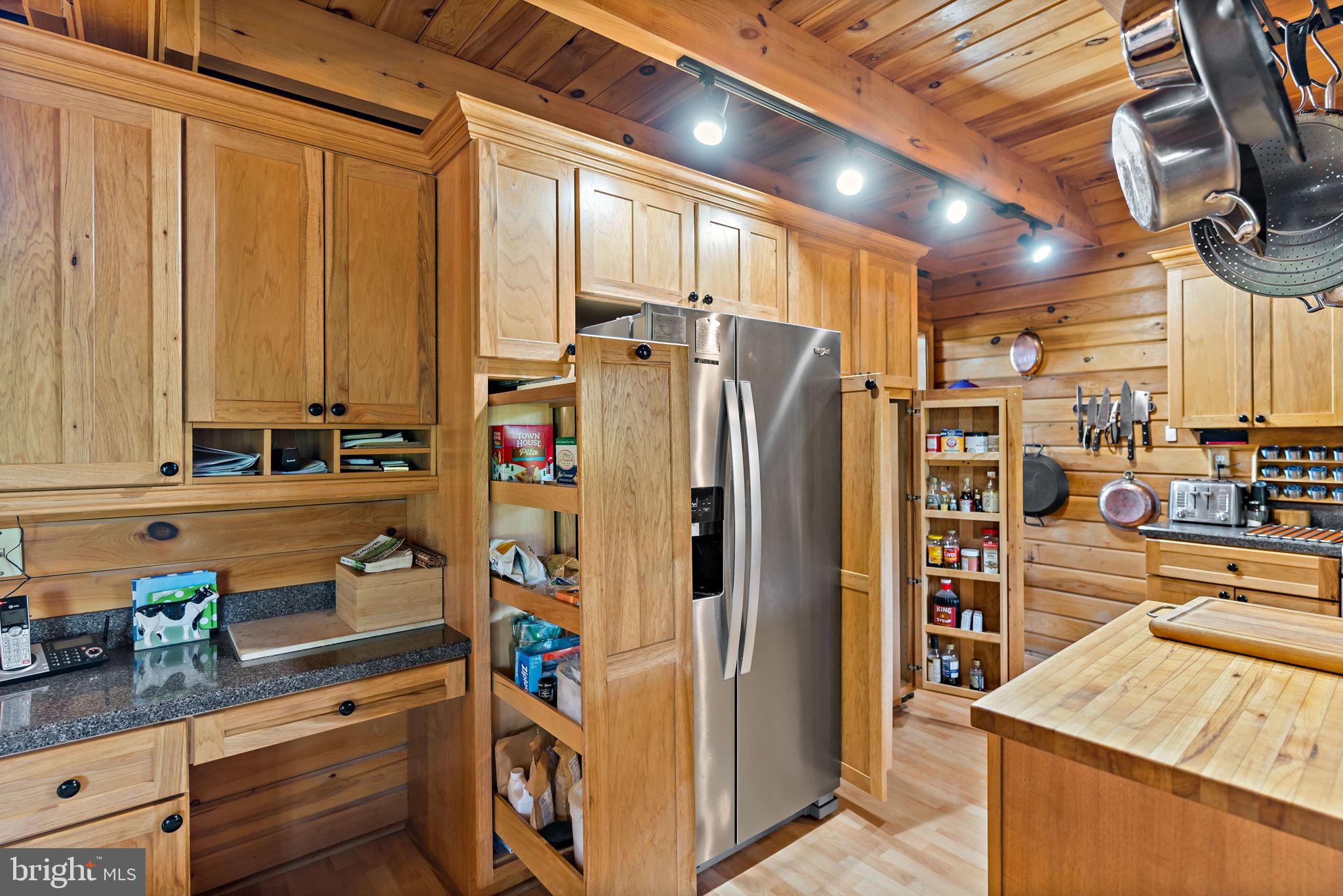 ORCHARD ON THE POTOMAC - Residential