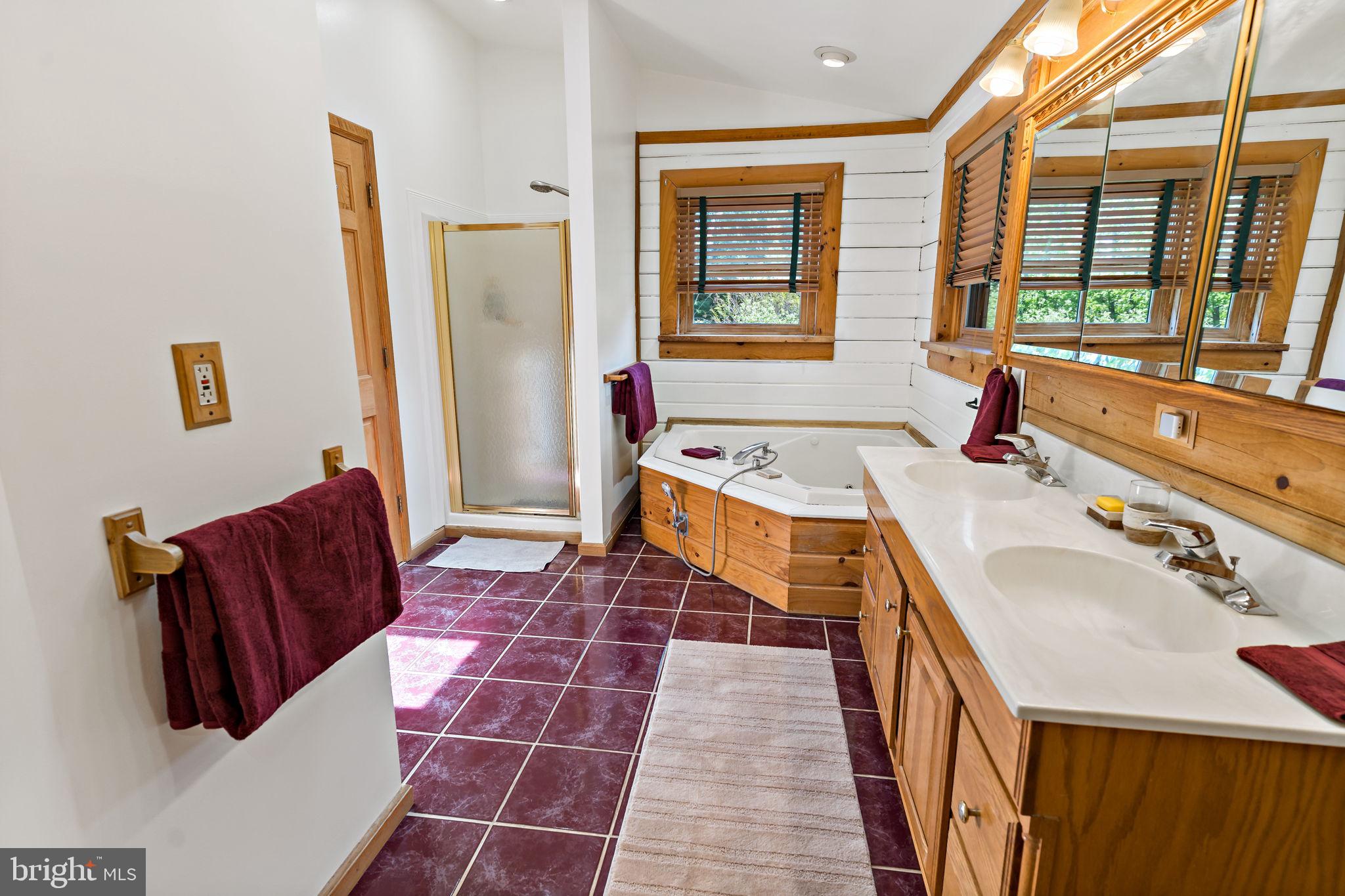 ORCHARD ON THE POTOMAC - Residential