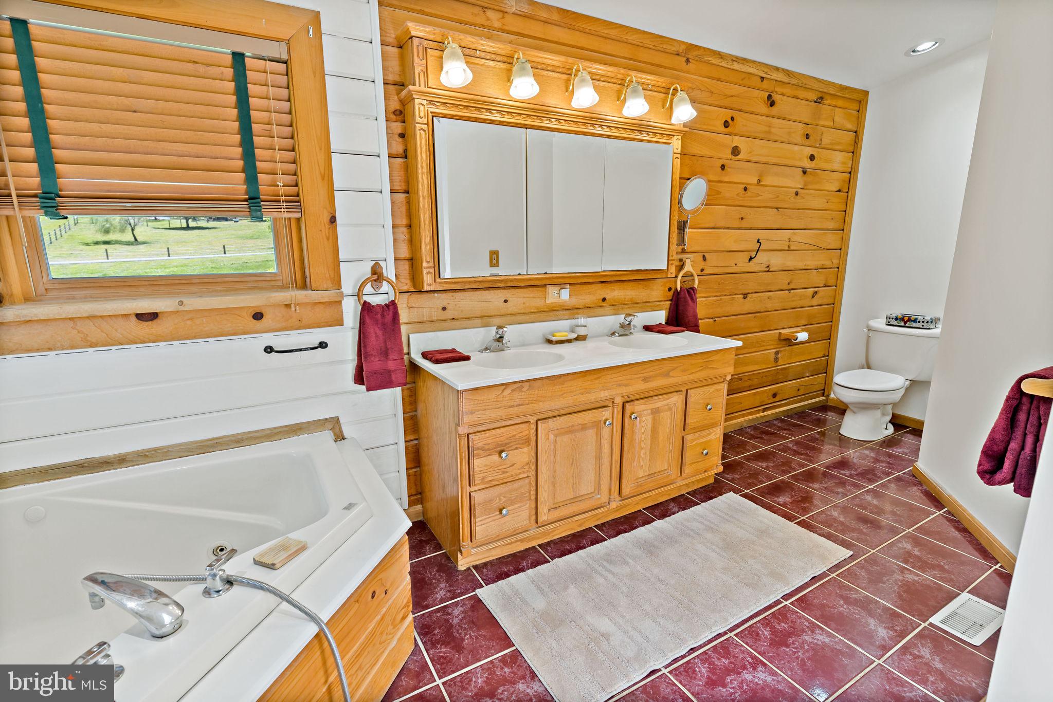 ORCHARD ON THE POTOMAC - Residential