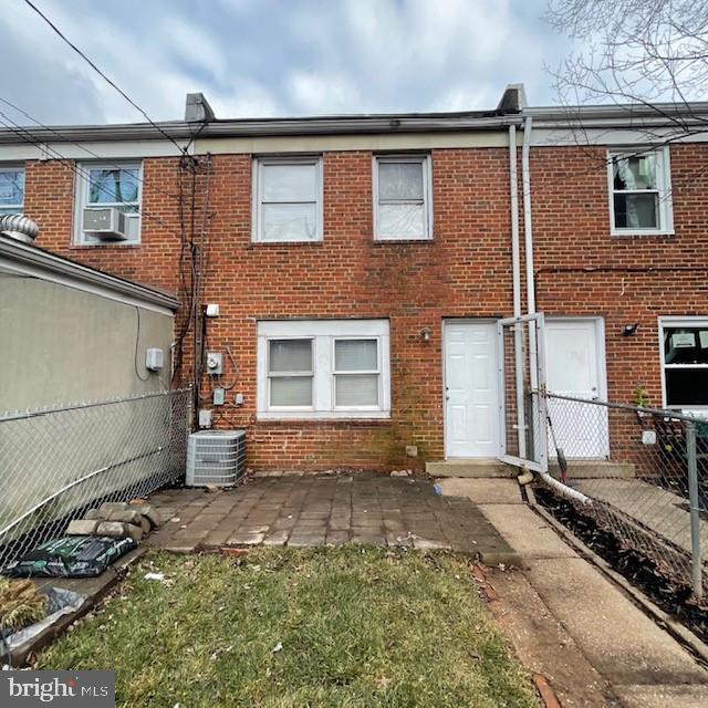 DORCHESTER HEIGHTS - Residential Lease