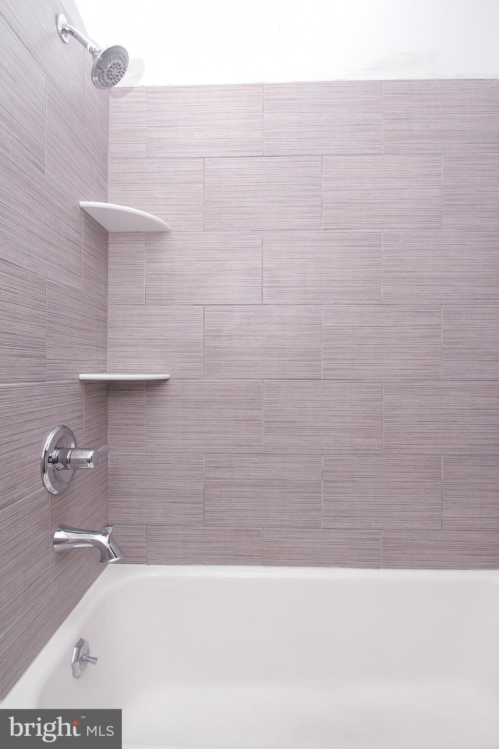 COBBS CREEK - Residential