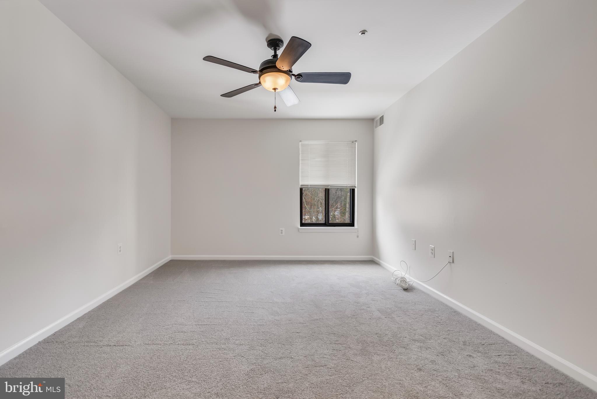 GREENBRIAR CONDO - Residential Lease