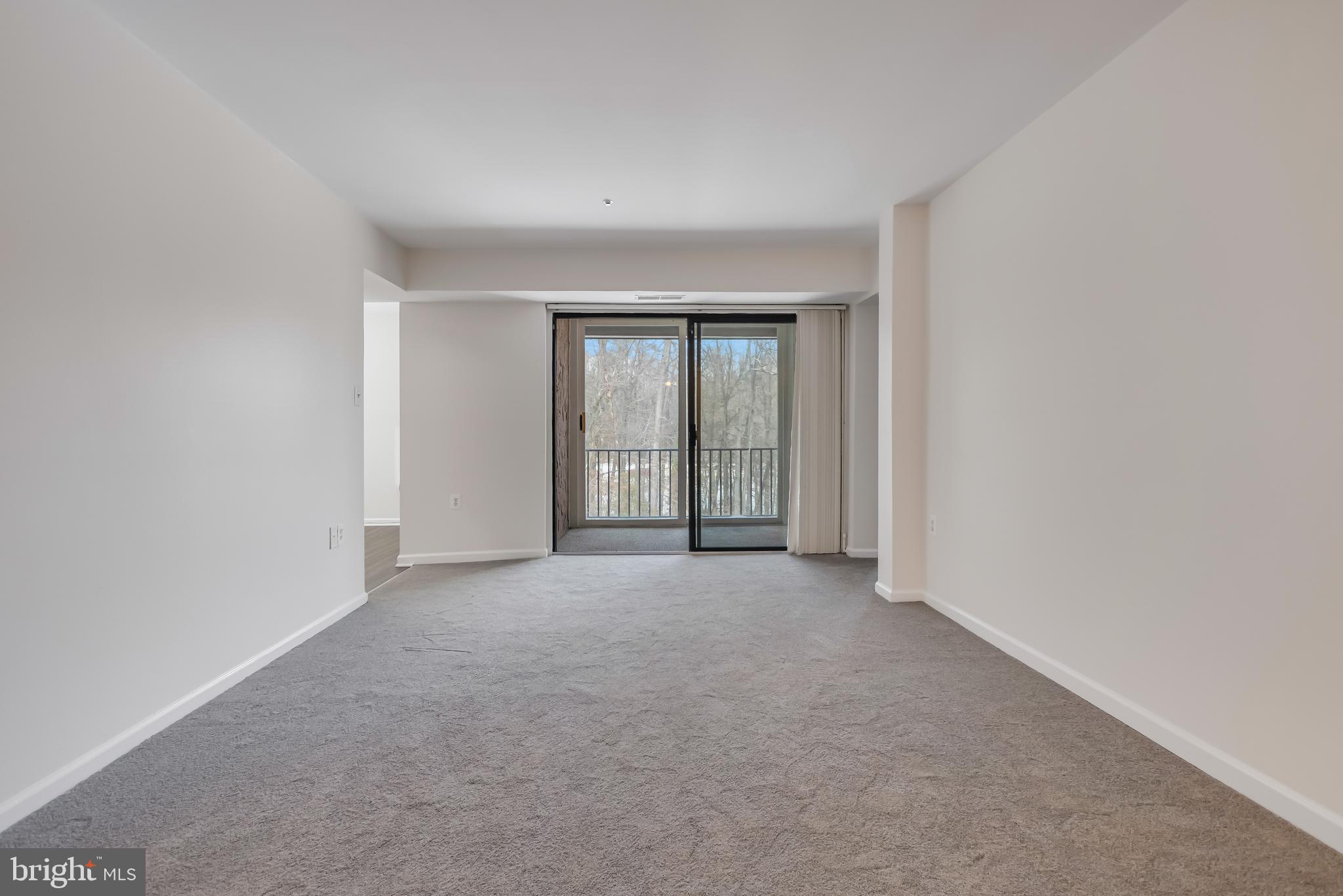 GREENBRIAR CONDO - Residential Lease