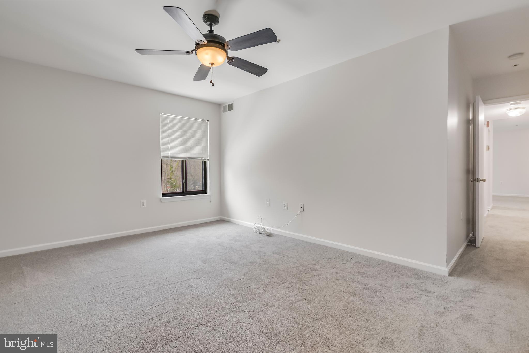 GREENBRIAR CONDO - Residential Lease