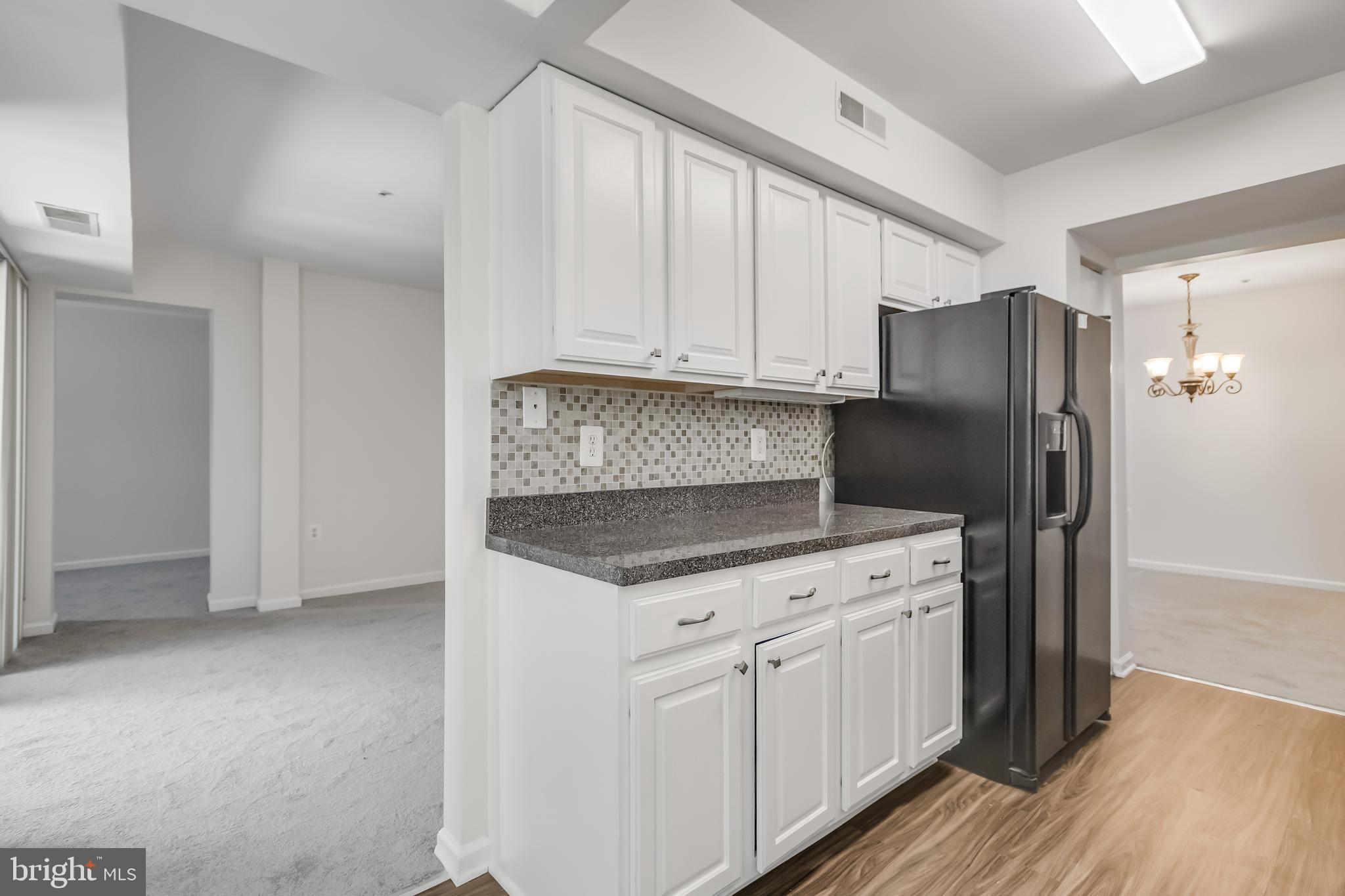 GREENBRIAR CONDO - Residential Lease