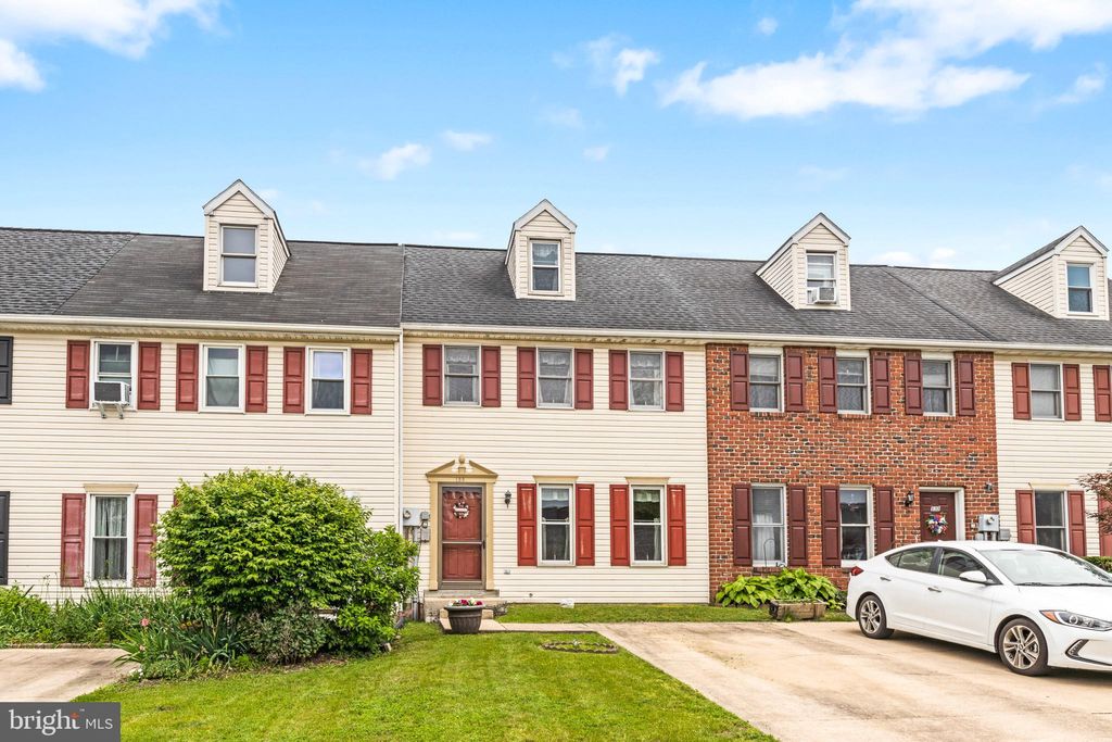 Photo of 133 Ashley Drive, EPHRATA, PA 17522 (MLS # PALA2071010)