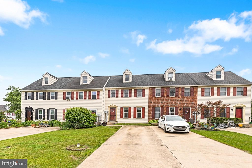 Photo of 133 Ashley Drive, EPHRATA, PA 17522 (MLS # PALA2071010)