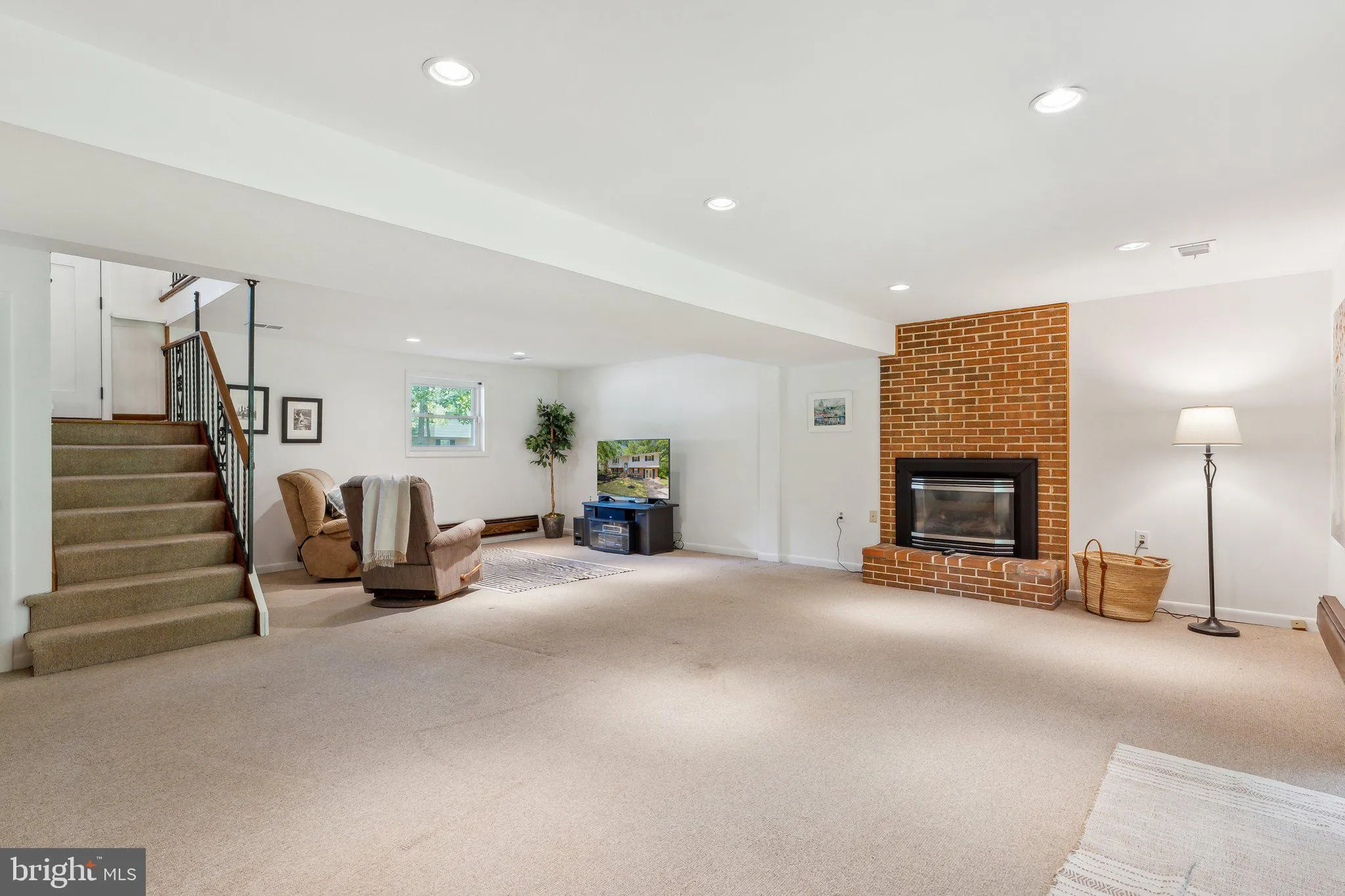 Annapolis, Maryland 21401, United States, 3 Bedrooms Bedrooms, ,3 BathroomsBathrooms,Residential,Active,129809