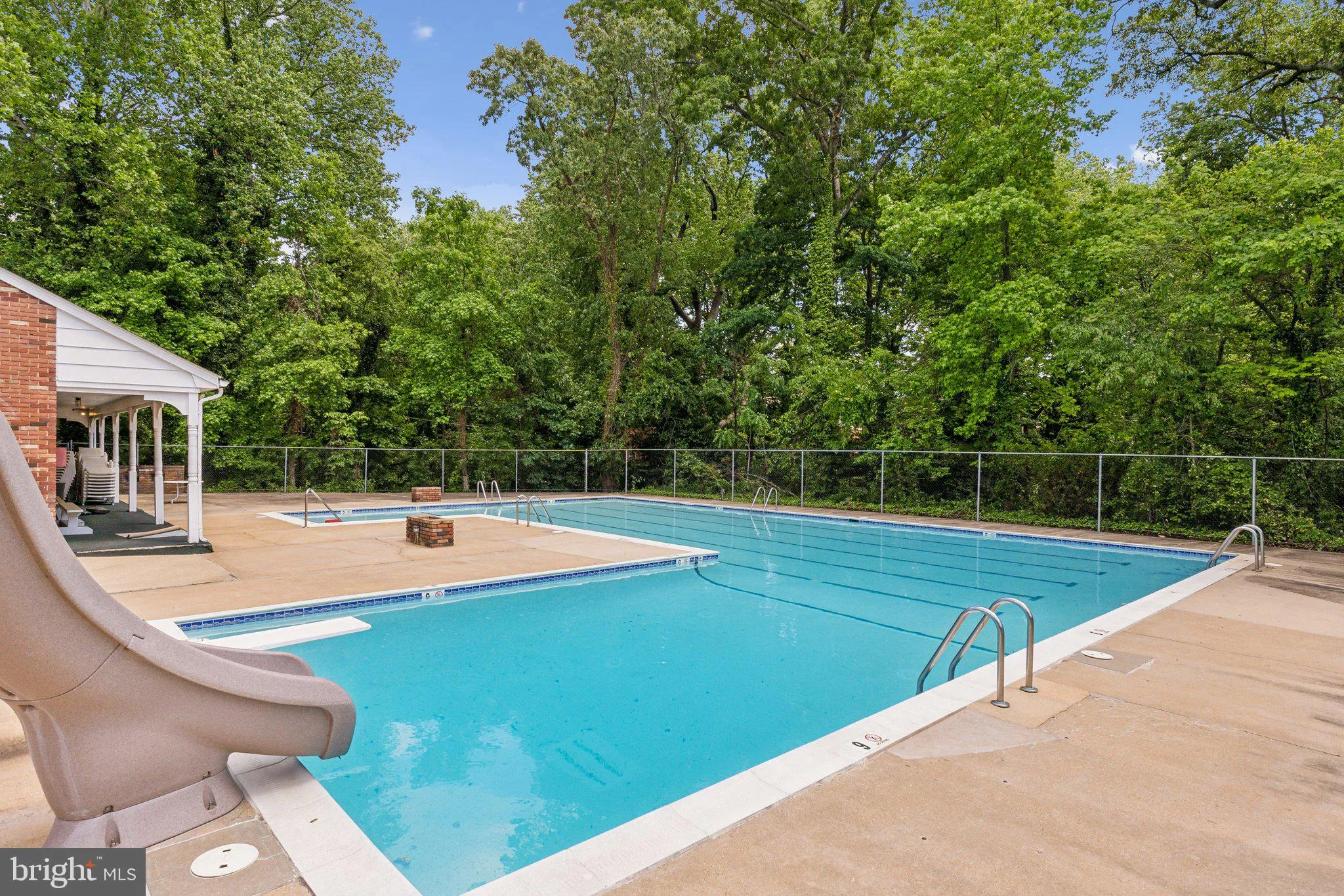 Annapolis, Maryland 21401, United States, 3 Bedrooms Bedrooms, ,3 BathroomsBathrooms,Residential,Active,129809