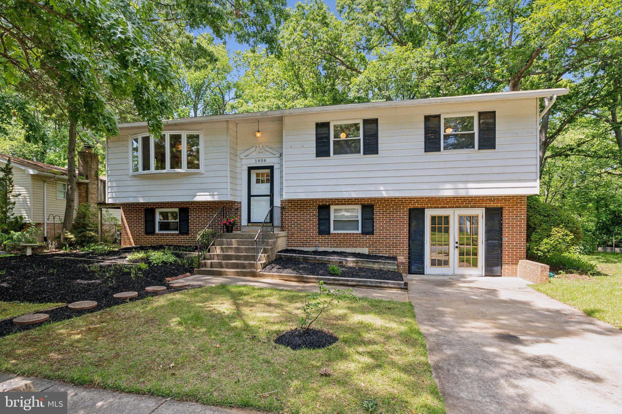 Annapolis, Maryland 21401, United States, 3 Bedrooms Bedrooms, ,3 BathroomsBathrooms,Residential,Active,129809