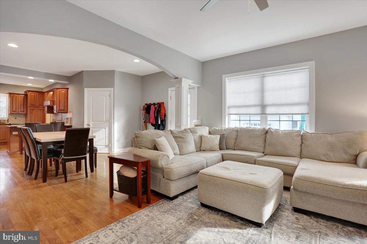 THE EAST MEADOW - Residential