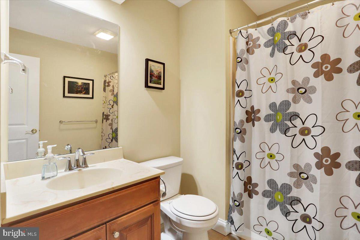 THE EAST MEADOW - Residential