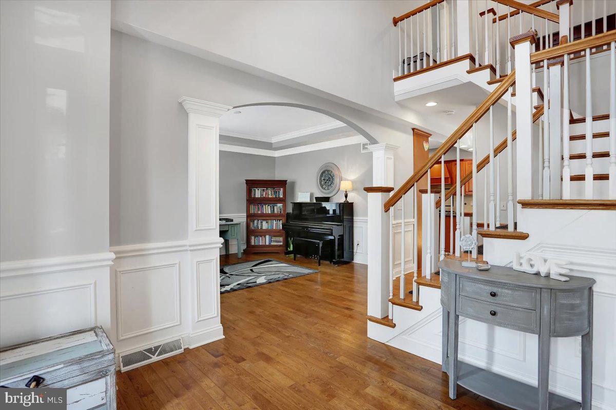 THE EAST MEADOW - Residential