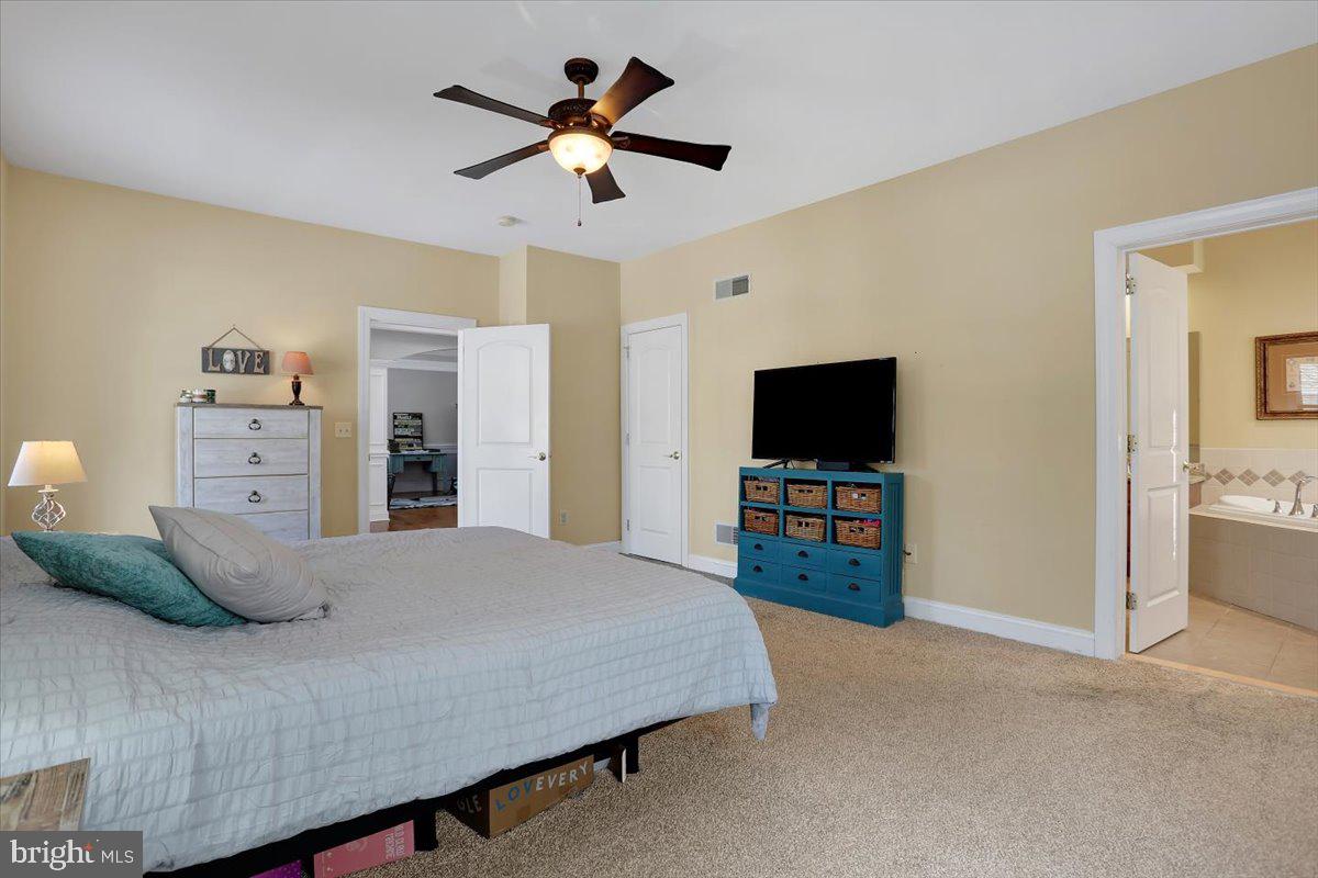 THE EAST MEADOW - Residential